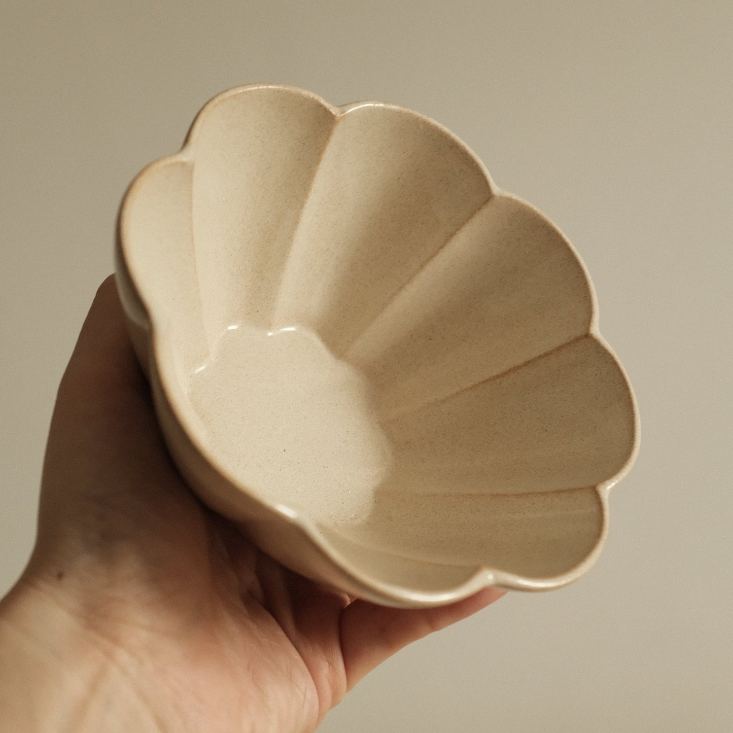 East Table Hanasaki Flower Shape Sand Beige Deep Bowl