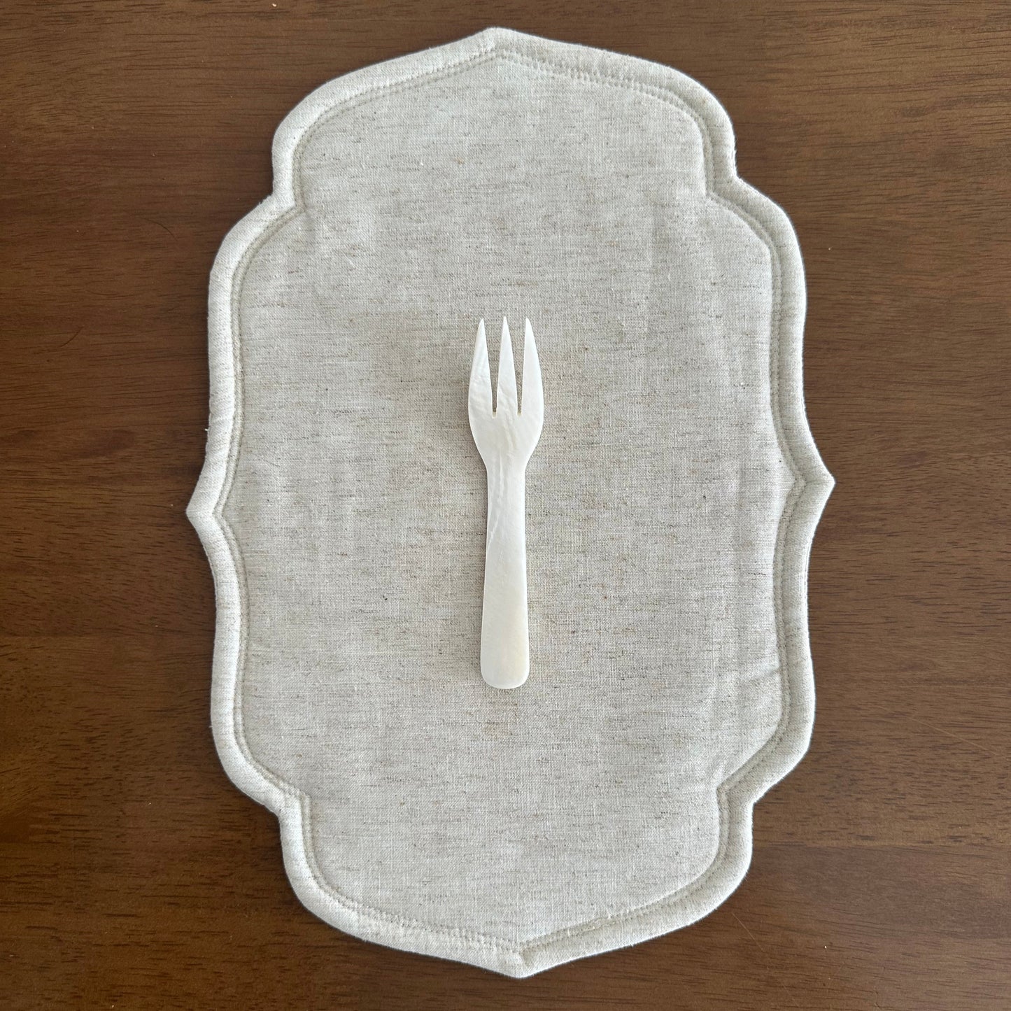 PEARLE Off White Mother of Pearl Spoon Fork Knife 12cm Dessert Coffee Cake Cutlery Flatware