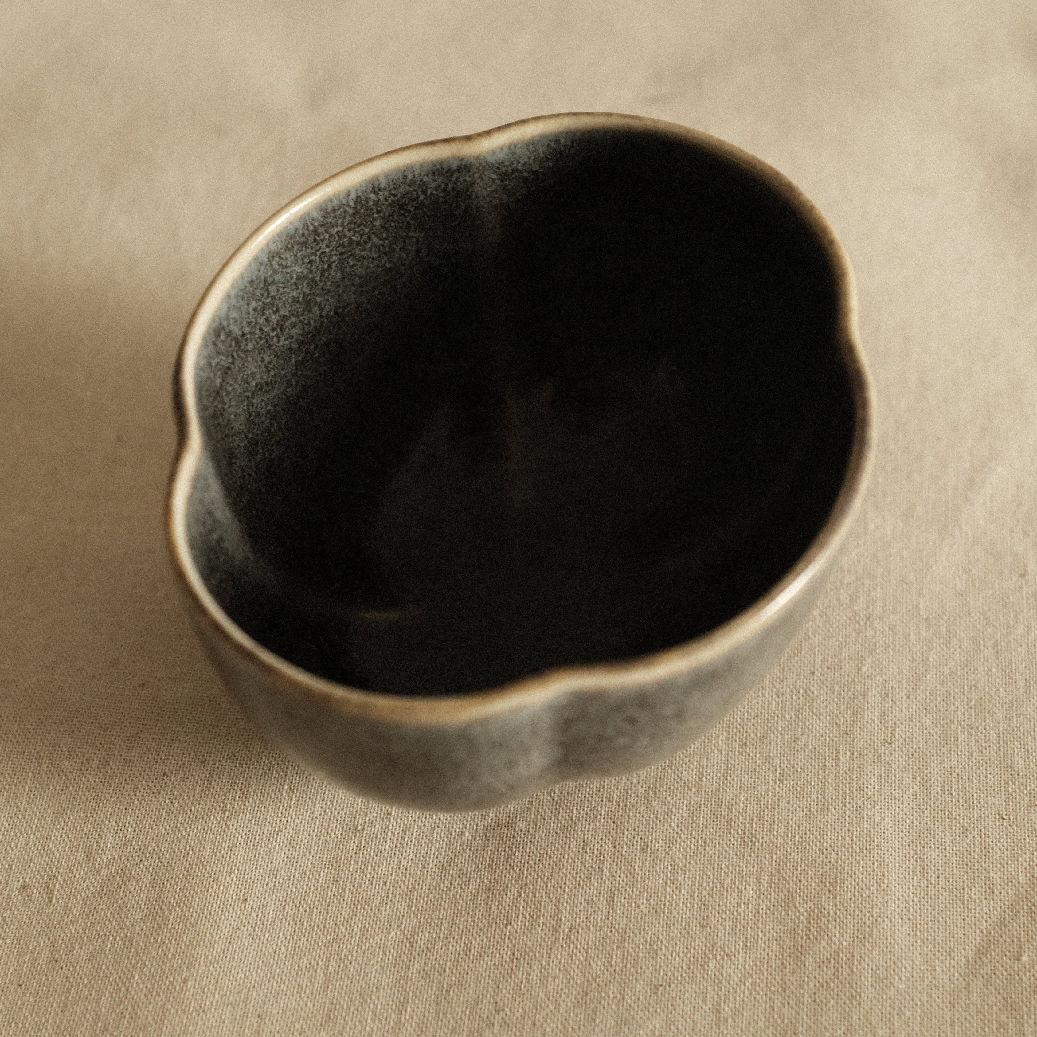 East Table Dolce Kiln Change Glaze Mokko Papaya Shape Goma Sesame Small Bowl