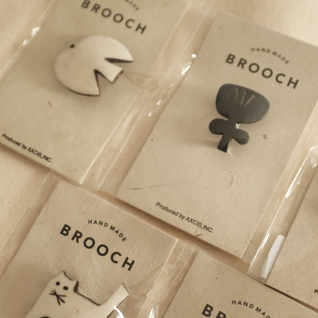 Akorat Japan Bone Brooch Bird