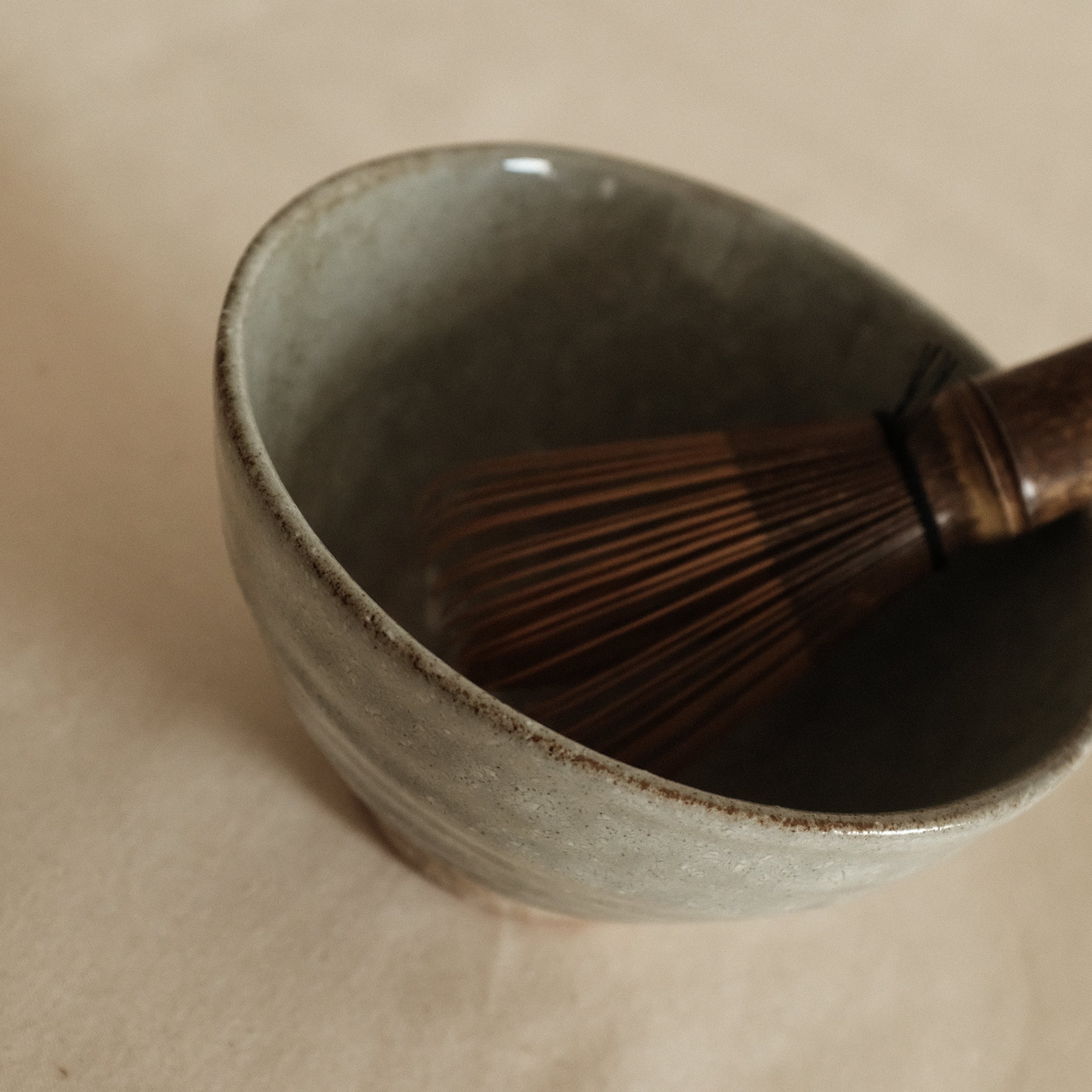 Maruyoshi Japan Jade Blue Kohiki Glaze Chawan Matcha Bowl Minoware