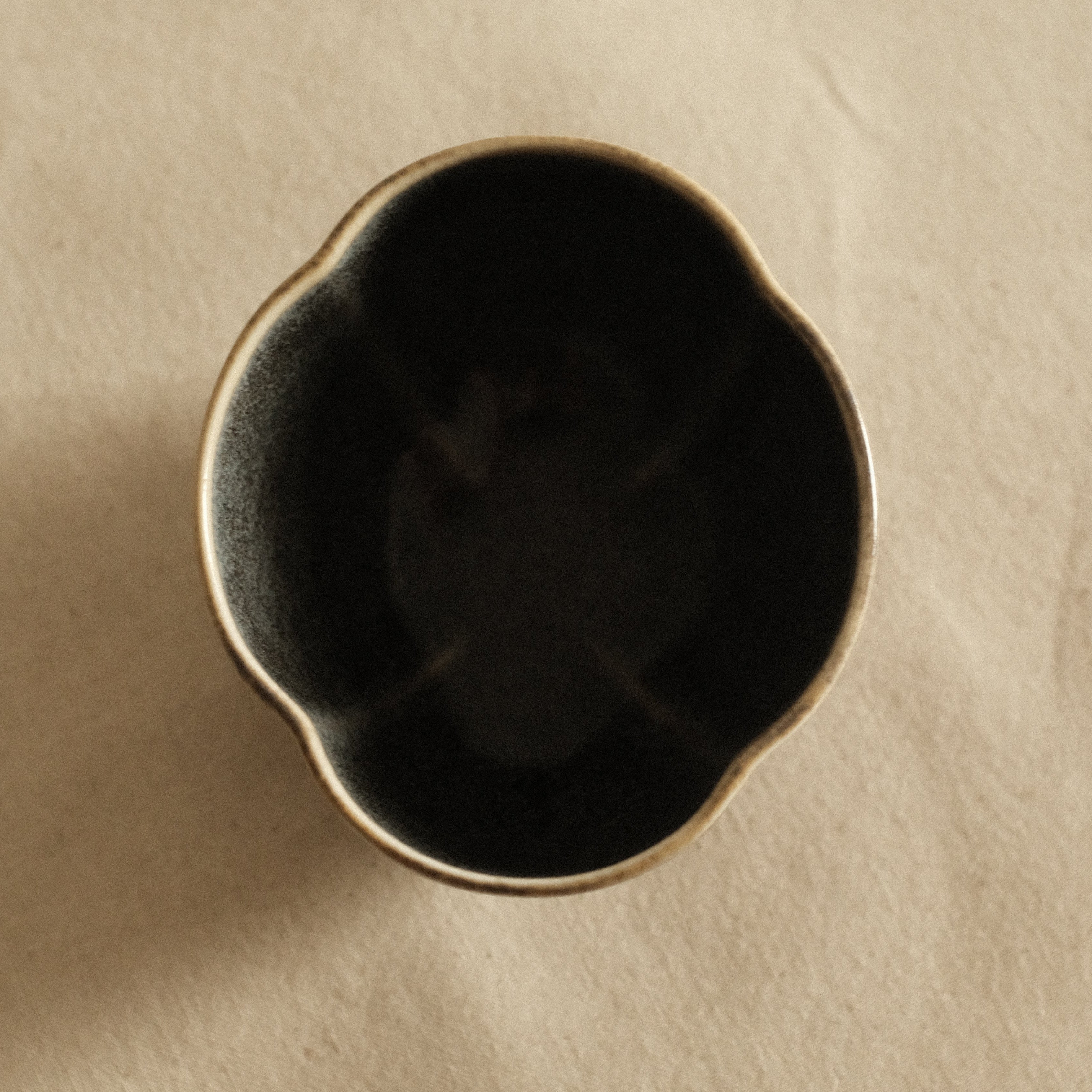 East Table Dolce Kiln Change Glaze Mokko Papaya Shape Goma Sesame Small Bowl