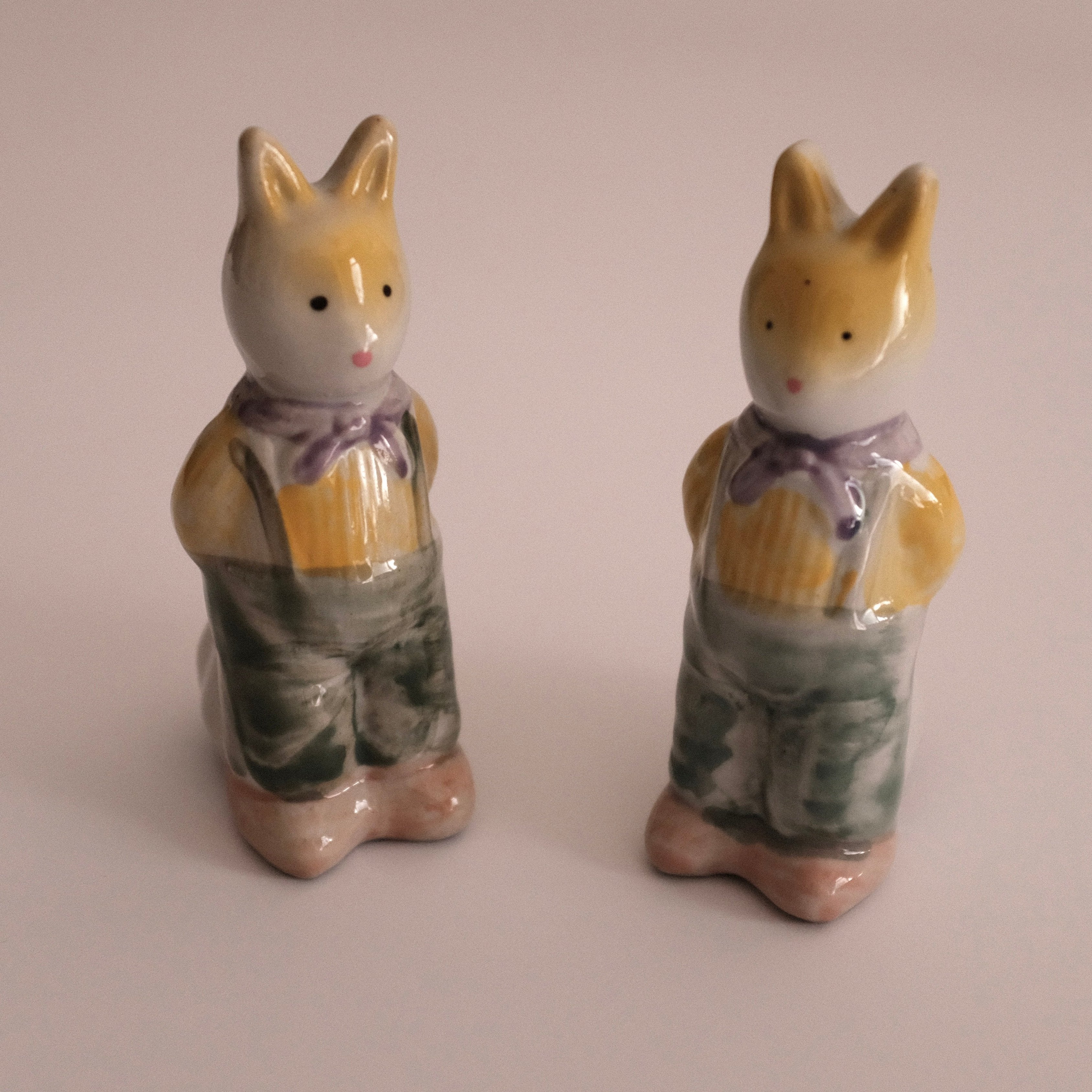 REYNARD Fox Handmade Handpainted Retro Ceramic Condiment Shaker Bottle