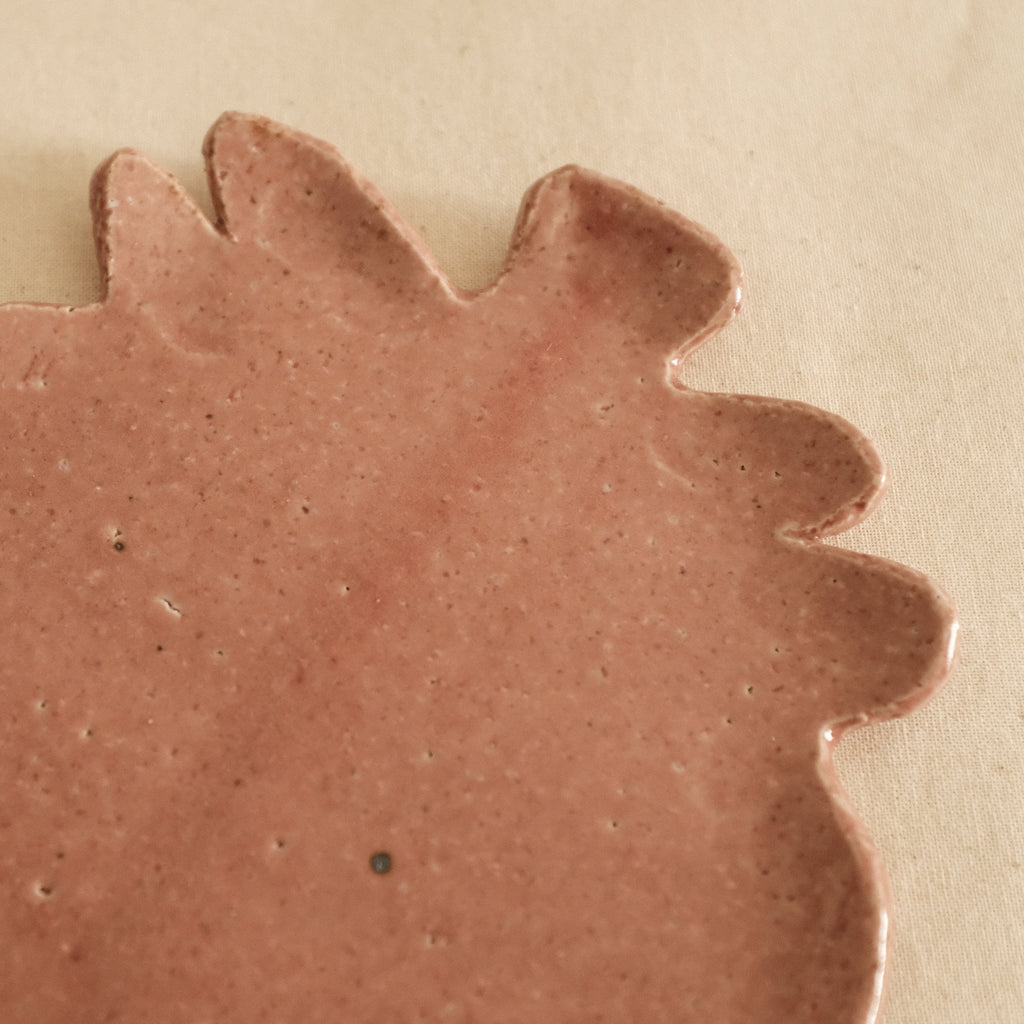 Momoiro Soft Pink Ichigo Strawberry Flat Plate