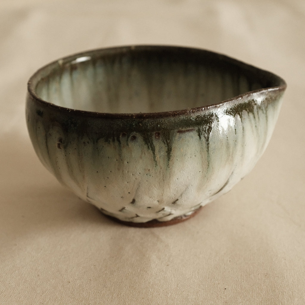 Masamura Japan Carved Artichoke Moss Green Japan Katakuchi Chawan Matcha Bowl with Spout