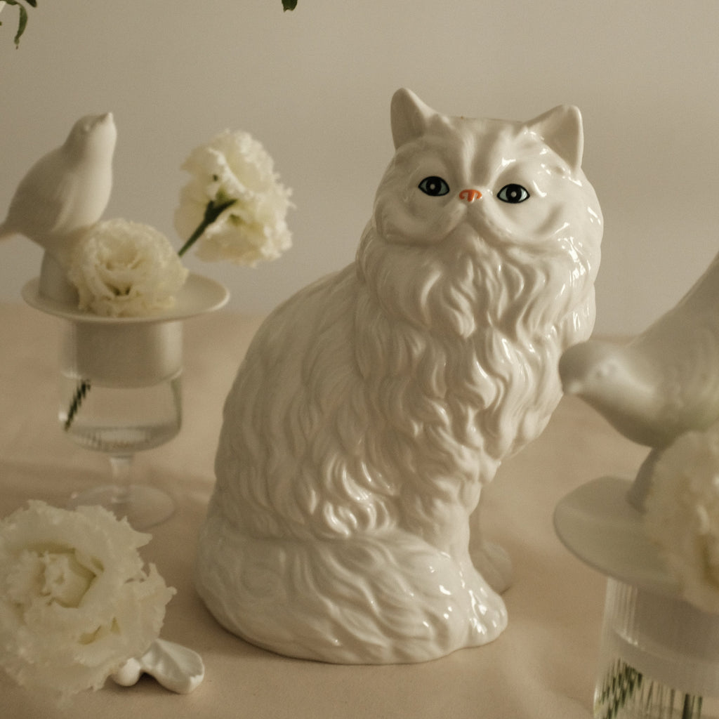 ODETTE Majestic White Persian Cat Ceramic Vase