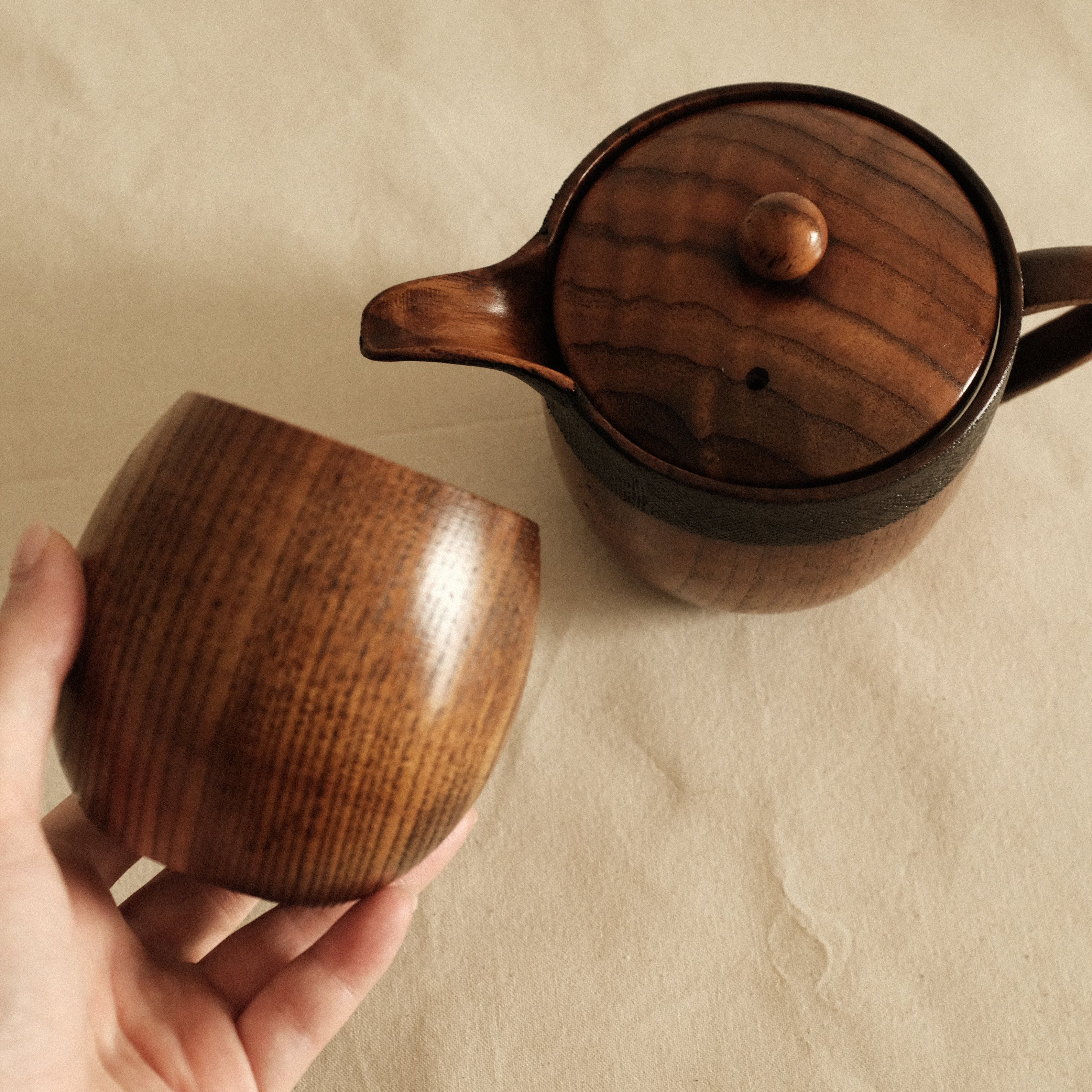 Asanuno Hemp Fabric Covered Wooden Teapot with Egg Shape Wooden Cup Norawan Set