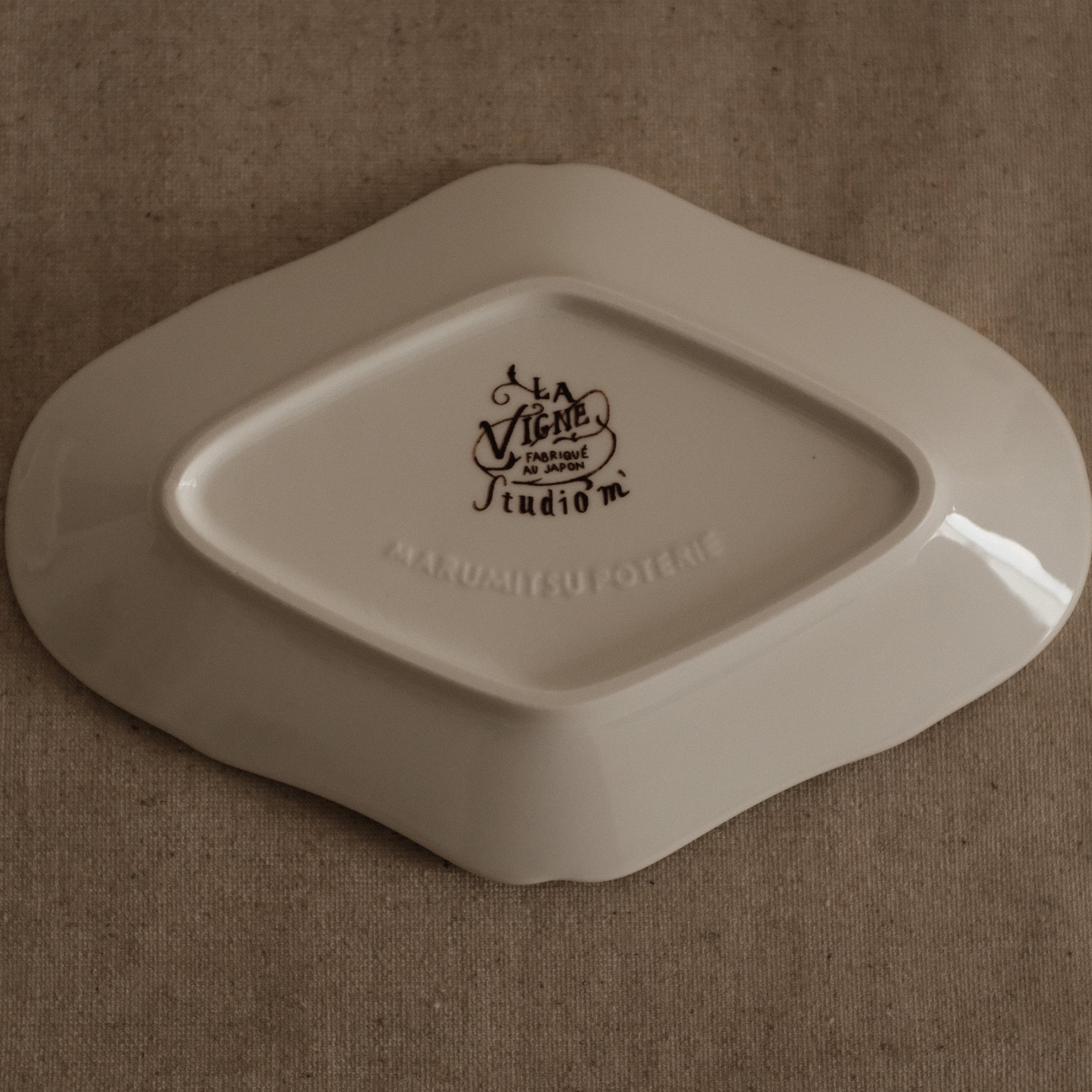 Studio M' Japan Vigne Plate Blue