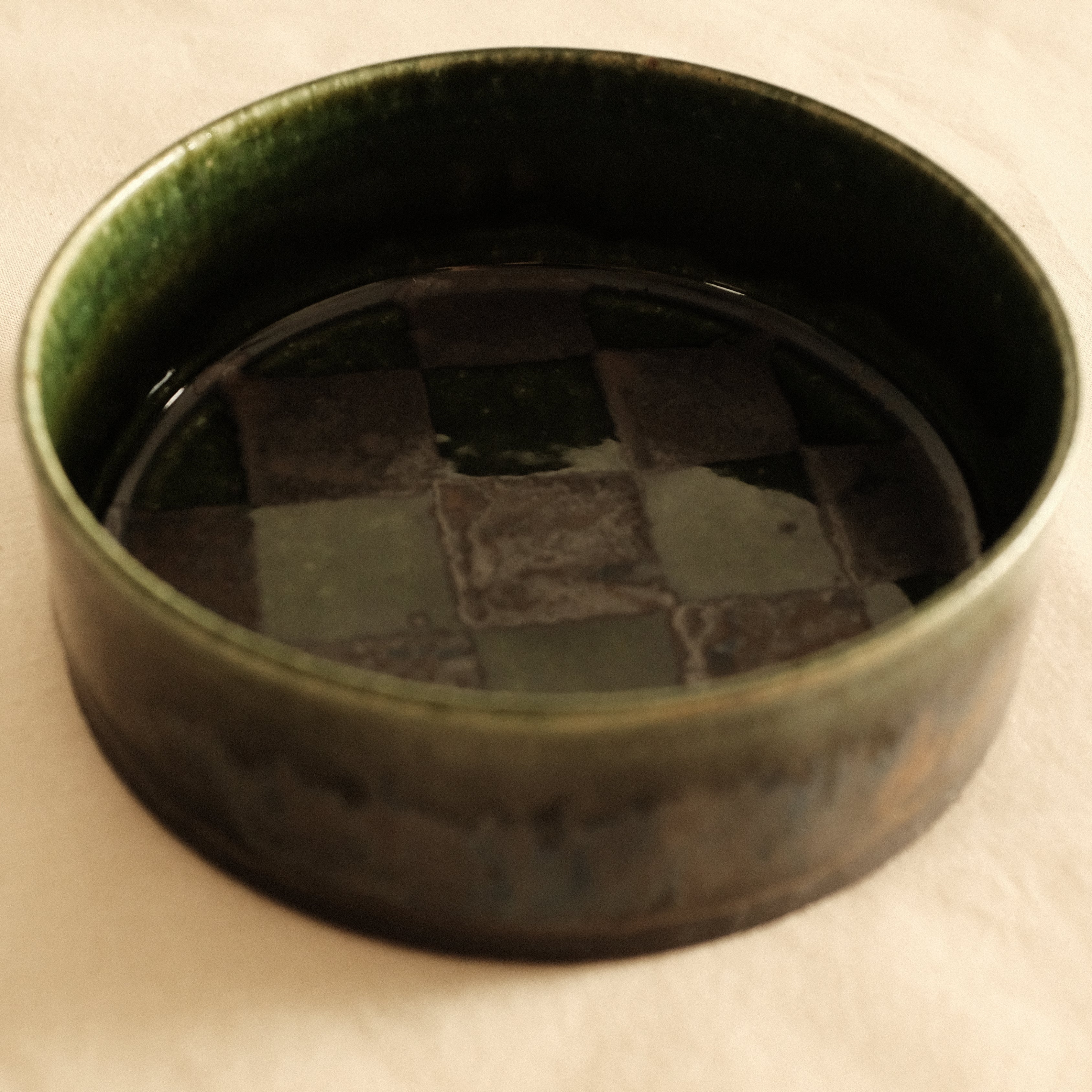 Kuroki Taira Oribe Green Glaze Checkered Dish Bowl