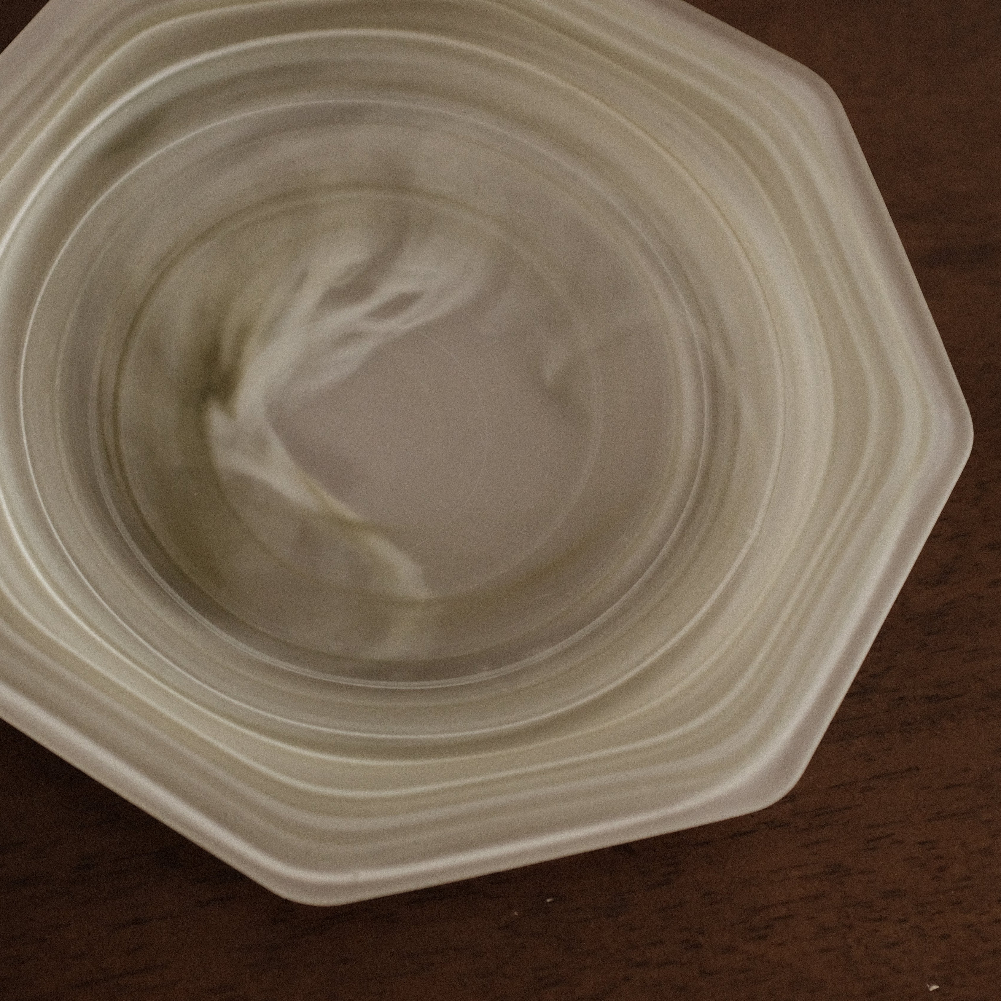 ESME Handmade Hexagon Frosted Glass Cosmic Plate Moss Green