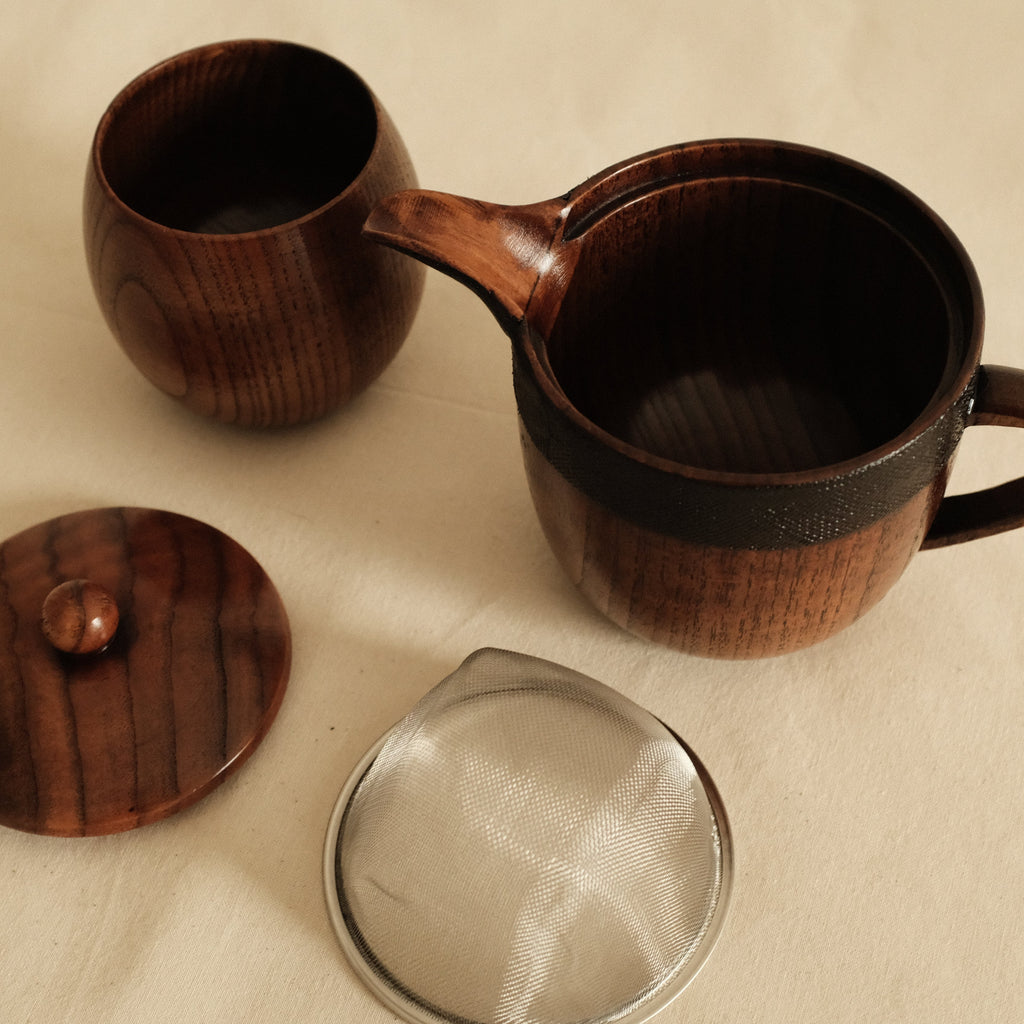 Asanuno Hemp Fabric Covered Wooden Teapot with Egg Shape Wooden Cup Norawan Set