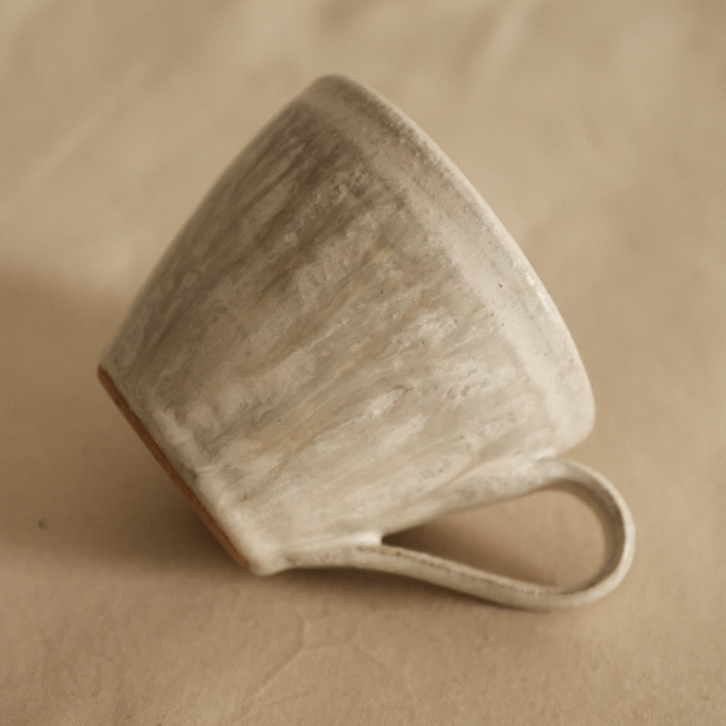 Kyuuko Mashiko Konayuki Powder Snow Glaze Small Mug with Handle