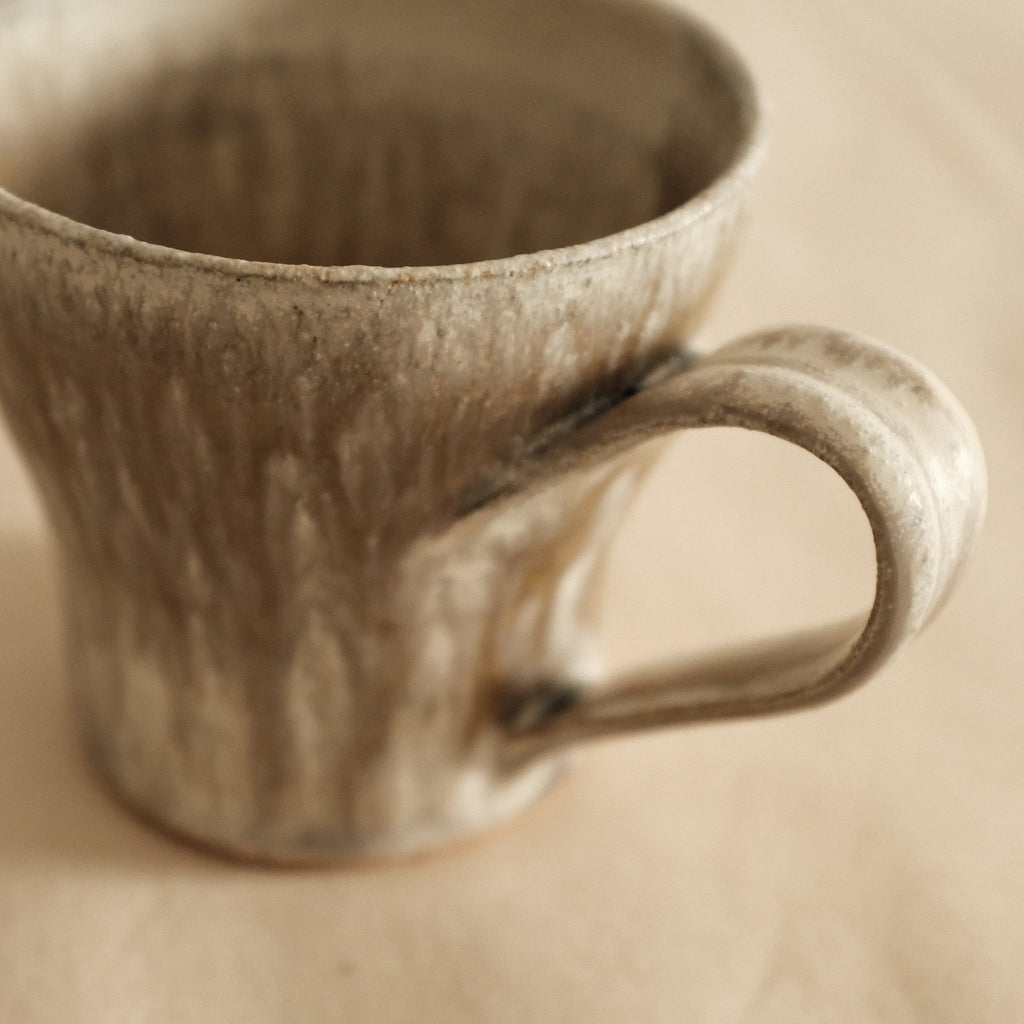 Kyuuko Mashiko Konayuki Powder Snow Glaze Mug with Handle