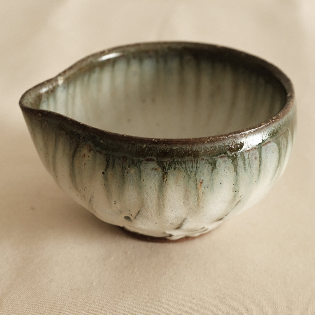 Masamura Japan Carved Artichoke Moss Green Japan Katakuchi Chawan Matcha Bowl with Spout
