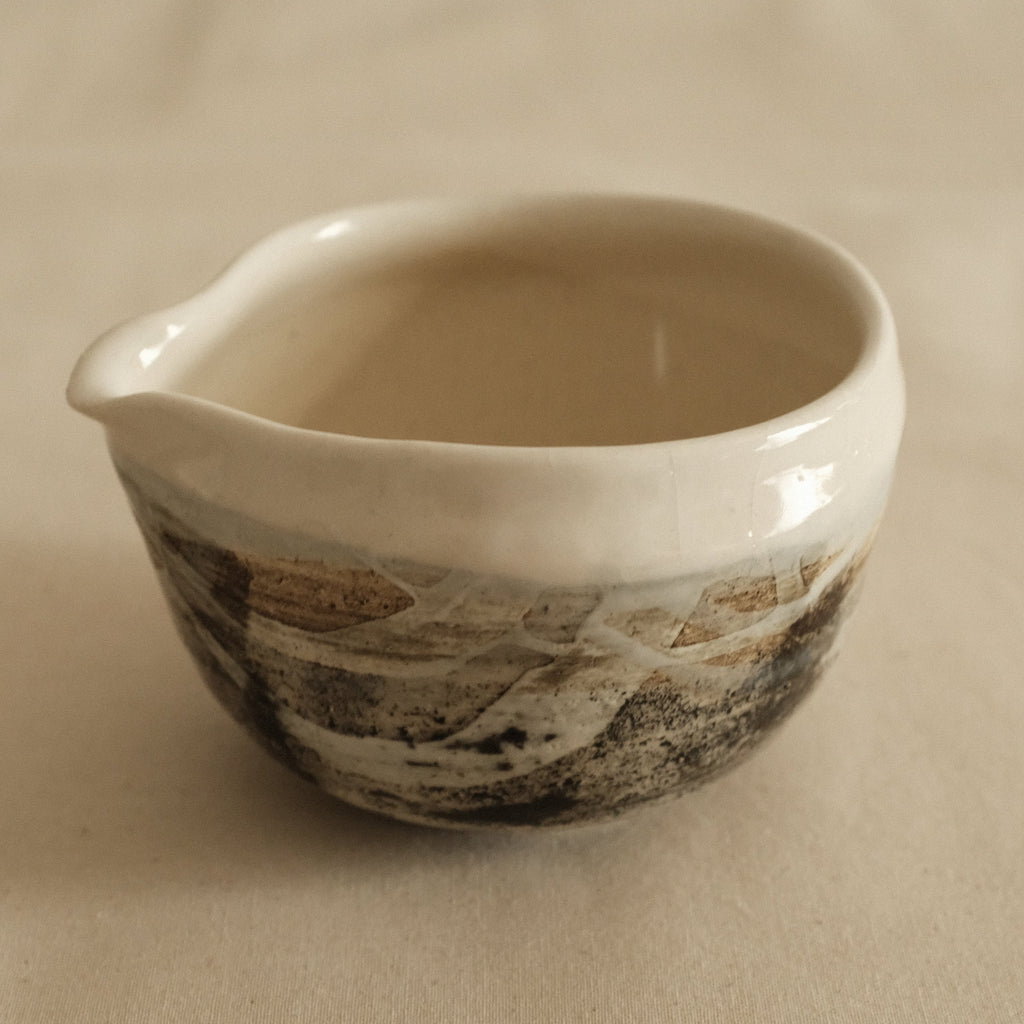 Hatsuichi Japan Shiro White Nagashi Katakuchi Chawan Matcha Bowl Minoware