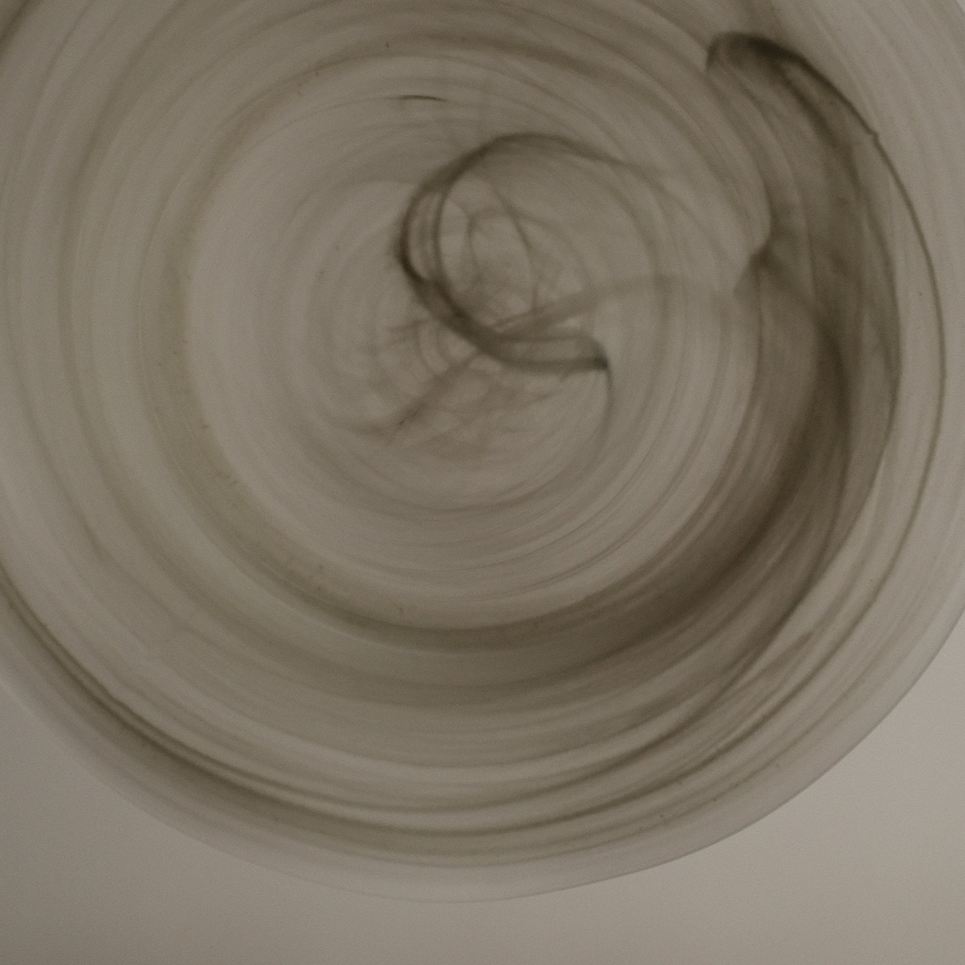 ESME Handmade Wavy Round Frosted Glass Cosmic Deep Plate Moss Green