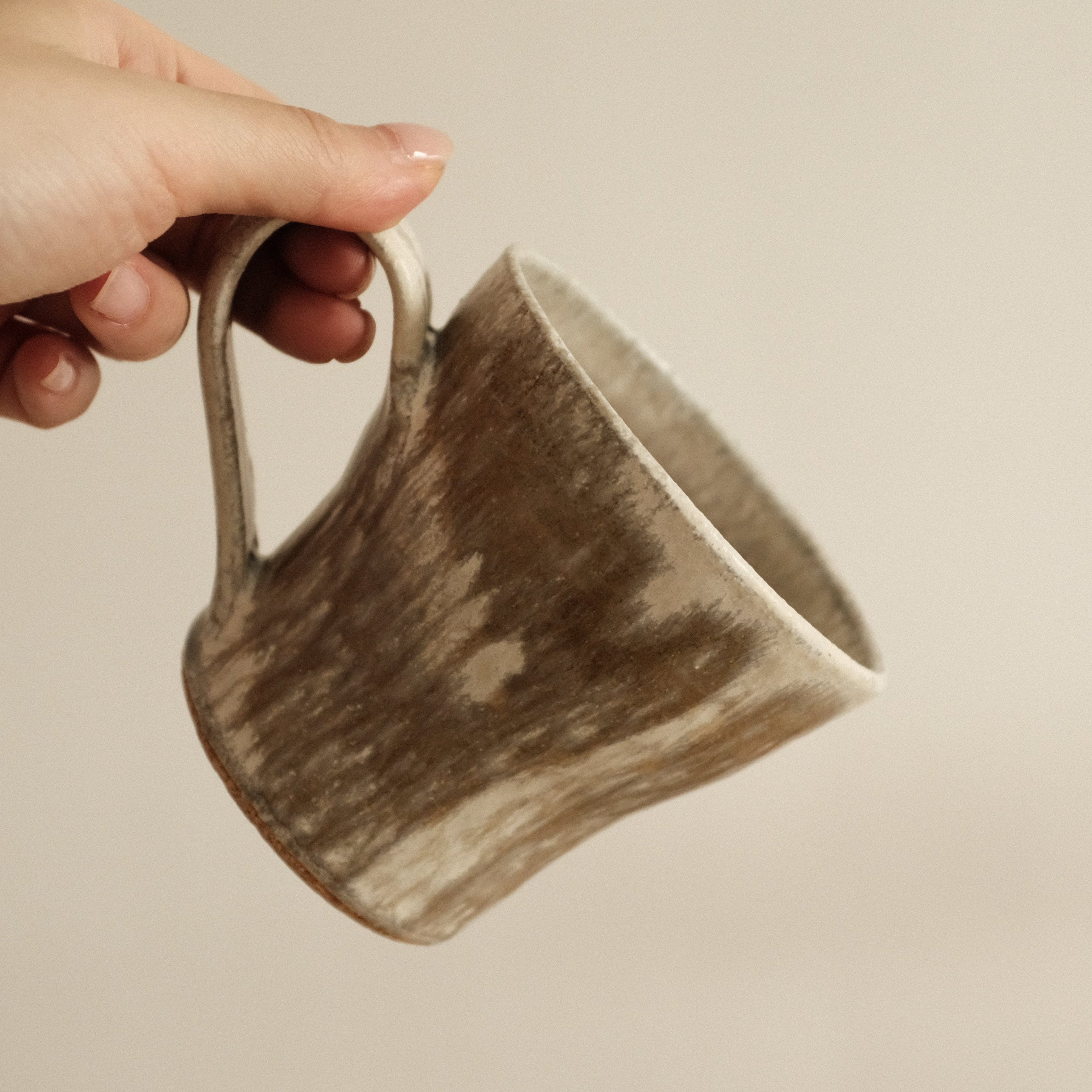 Kyuuko Mashiko Konayuki Powder Snow Glaze Mug with Handle