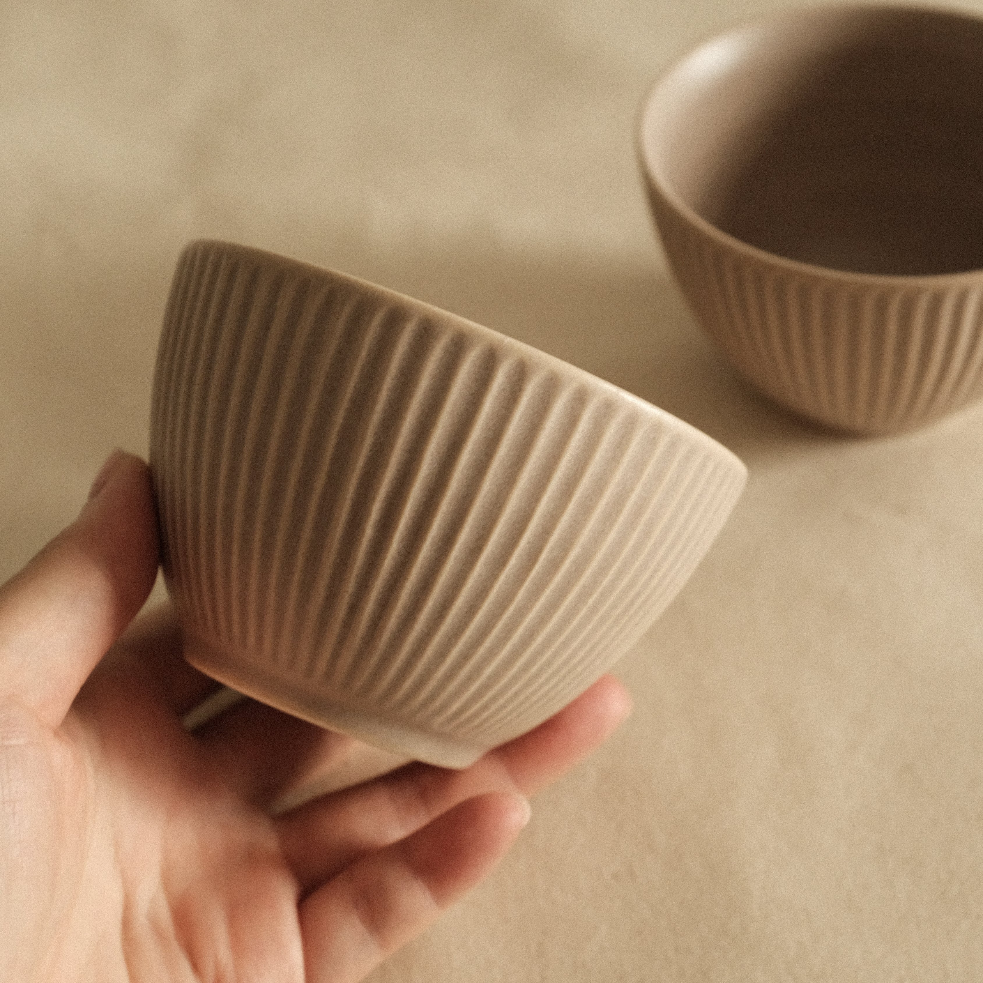 East Table Cotogo Beige Matte Small Bowl