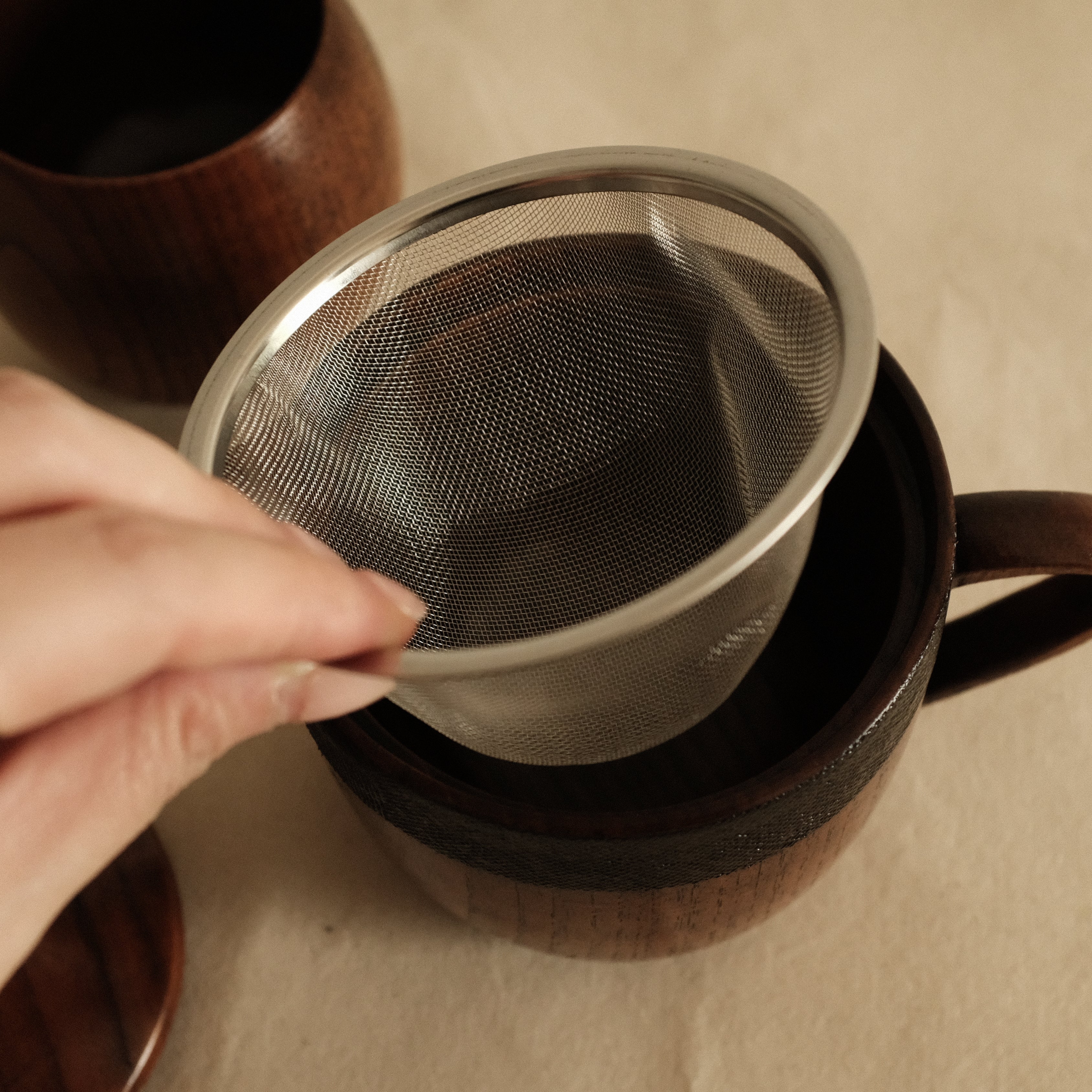 Asanuno Hemp Fabric Covered Wooden Teapot with Egg Shape Wooden Cup Norawan Set