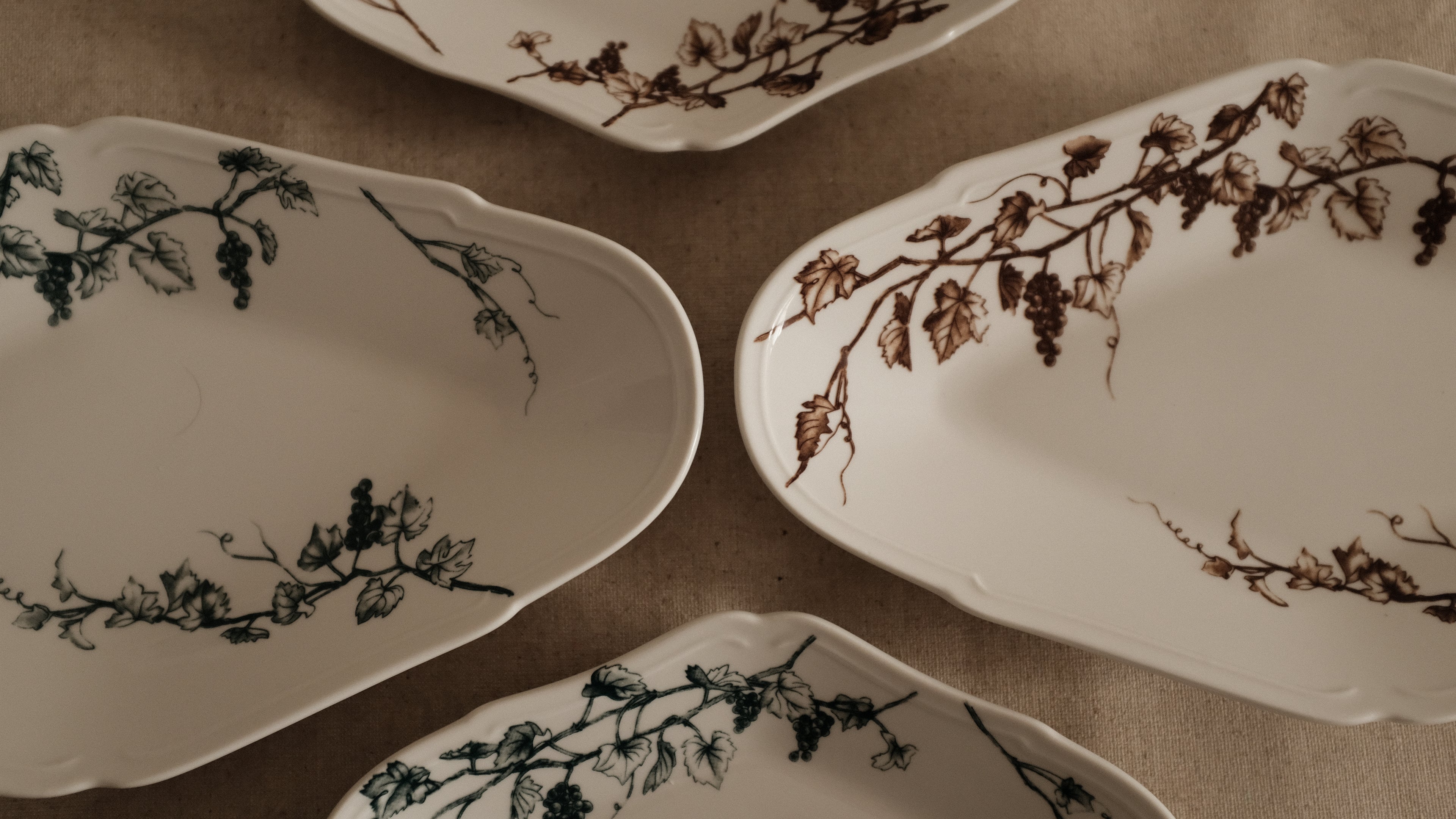 Studio M' Japan Vigne Plate Brown