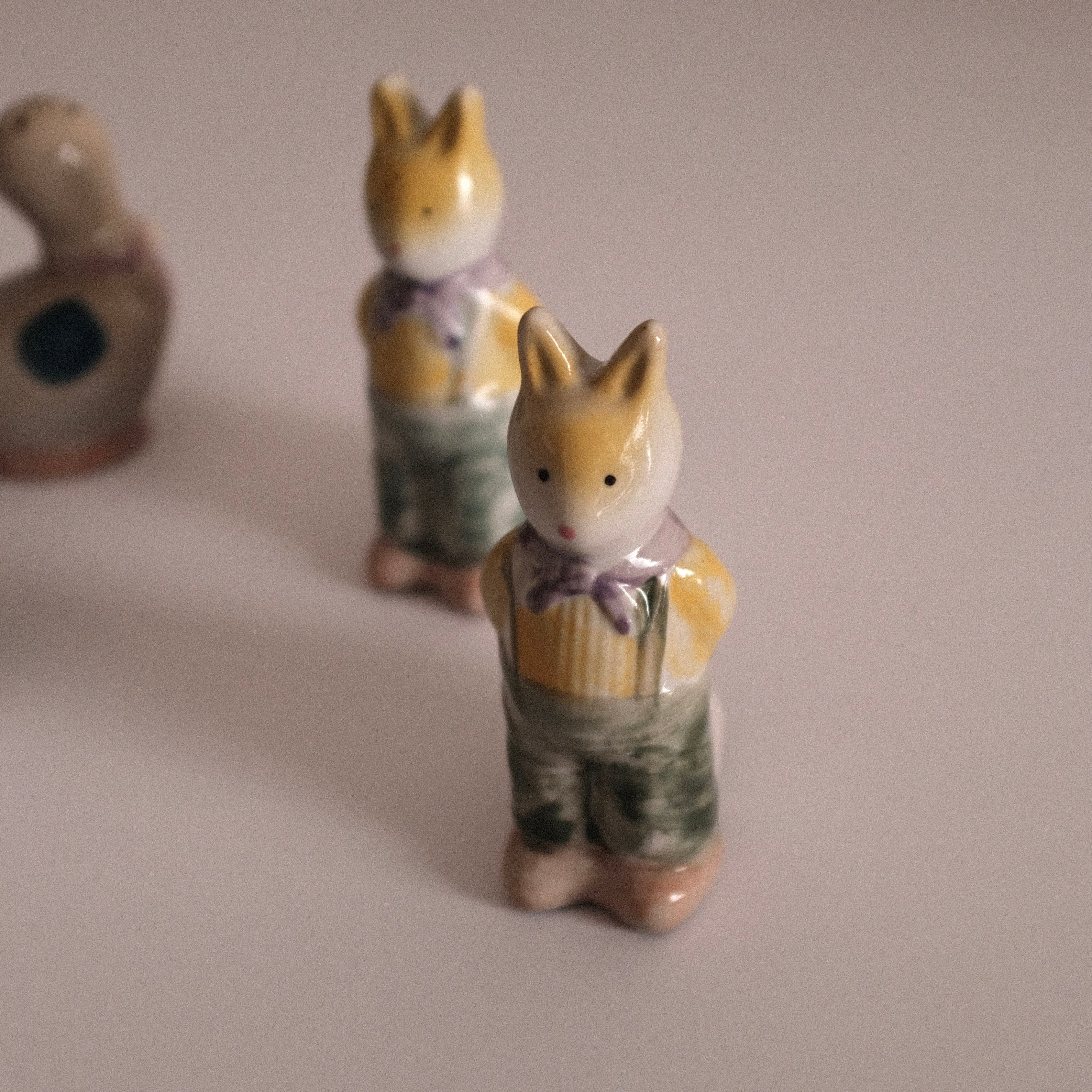 REYNARD Fox Handmade Handpainted Retro Ceramic Condiment Shaker Bottle