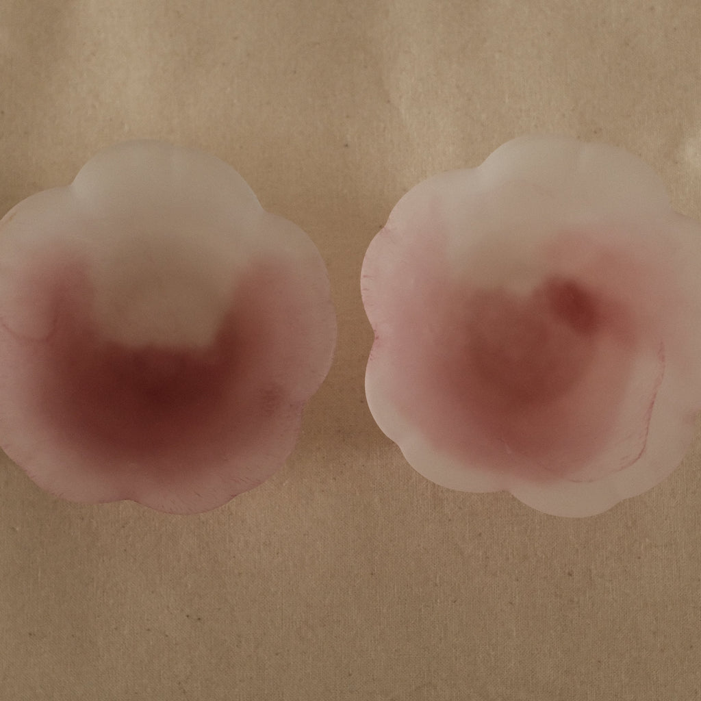 Aika Japan X Iwasawa Glass Honoka Handmade Small Edo Glass Bowl White Pink Cherry Blossom