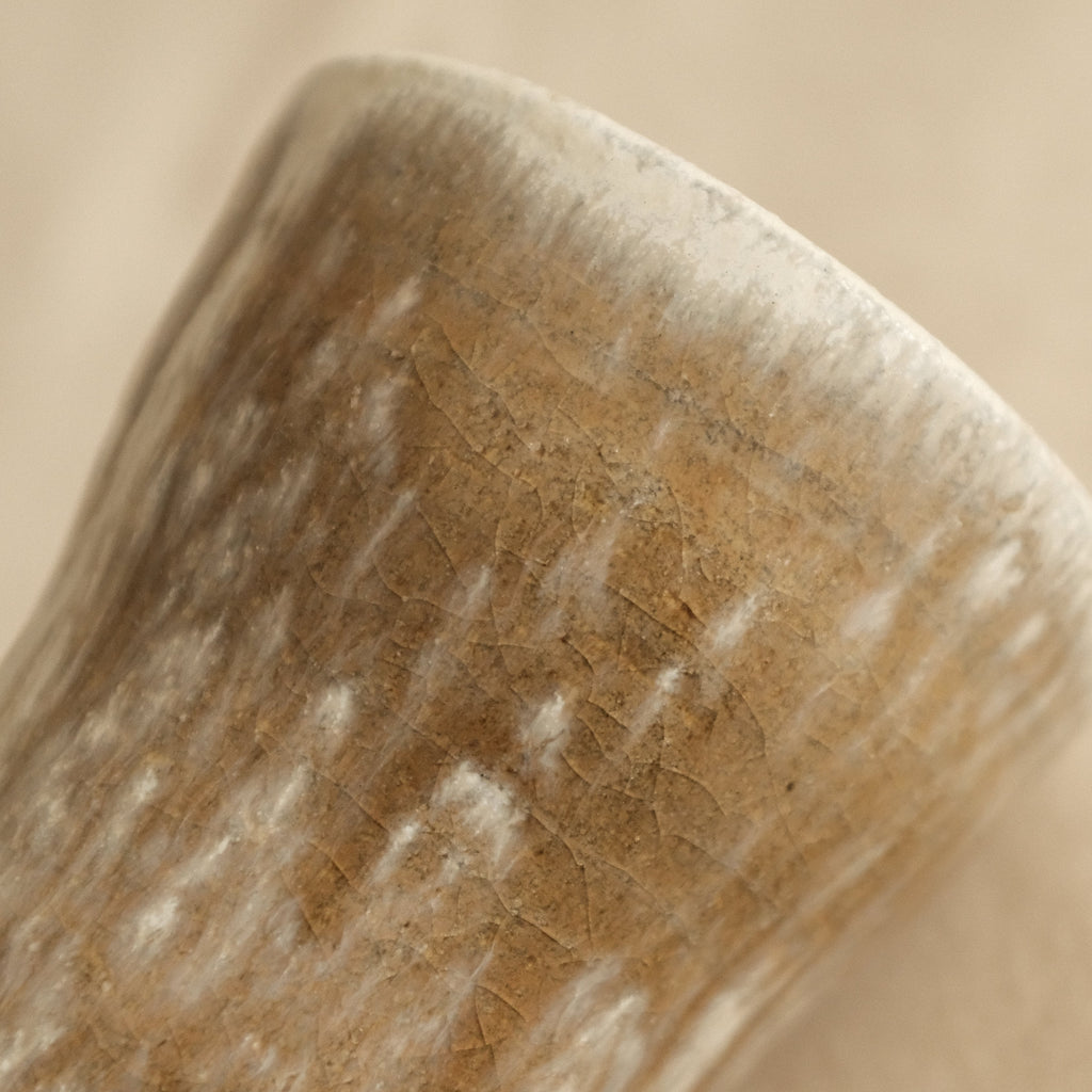 Kyuuko Mashiko Konayuki Powder Snow Glaze Mug with Handle