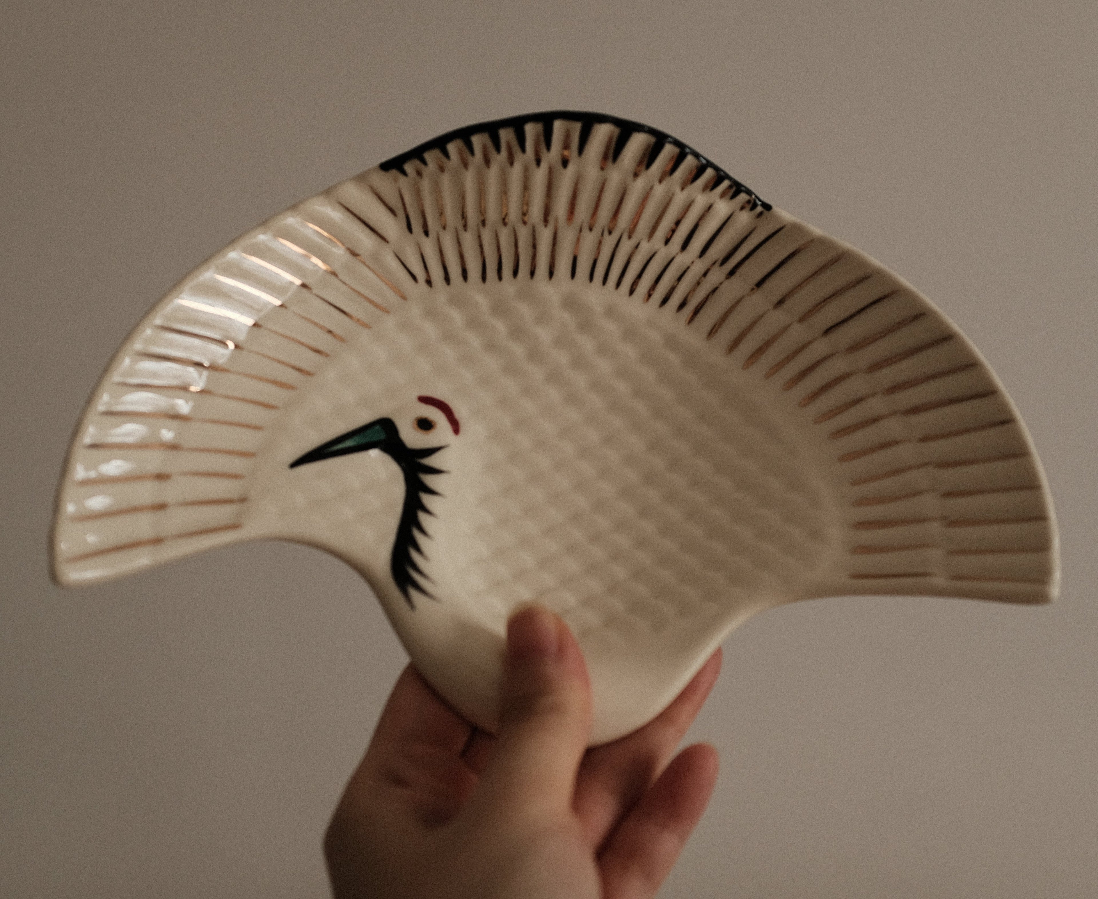 Tsuru White Crane Underglazed Cream Ceramic Dish Plate