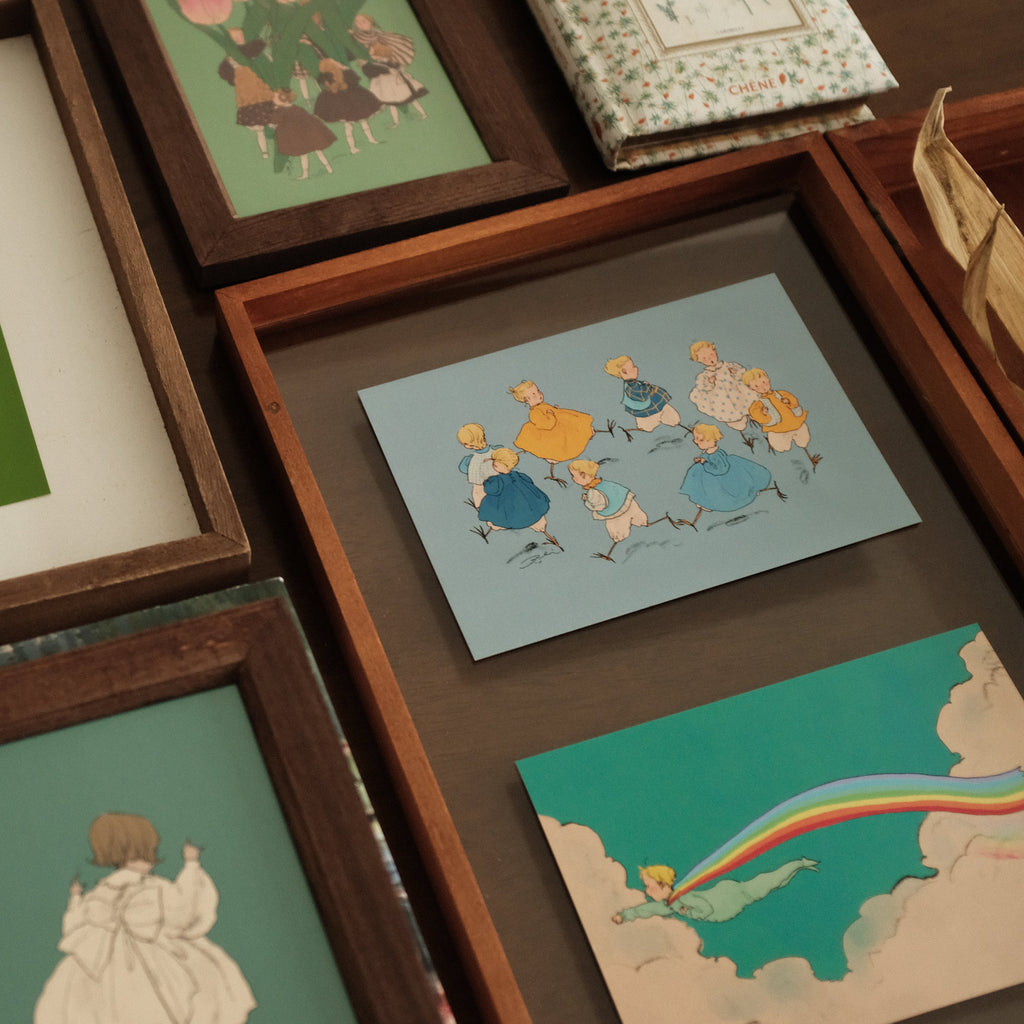 Kurahashi Rei Running Small Birds Postcard