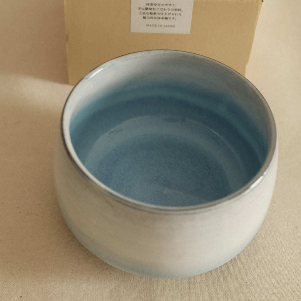 Aika Japan Buruparu Blue Pearl Glaze Chawan Matcha Bowl Hasami ware