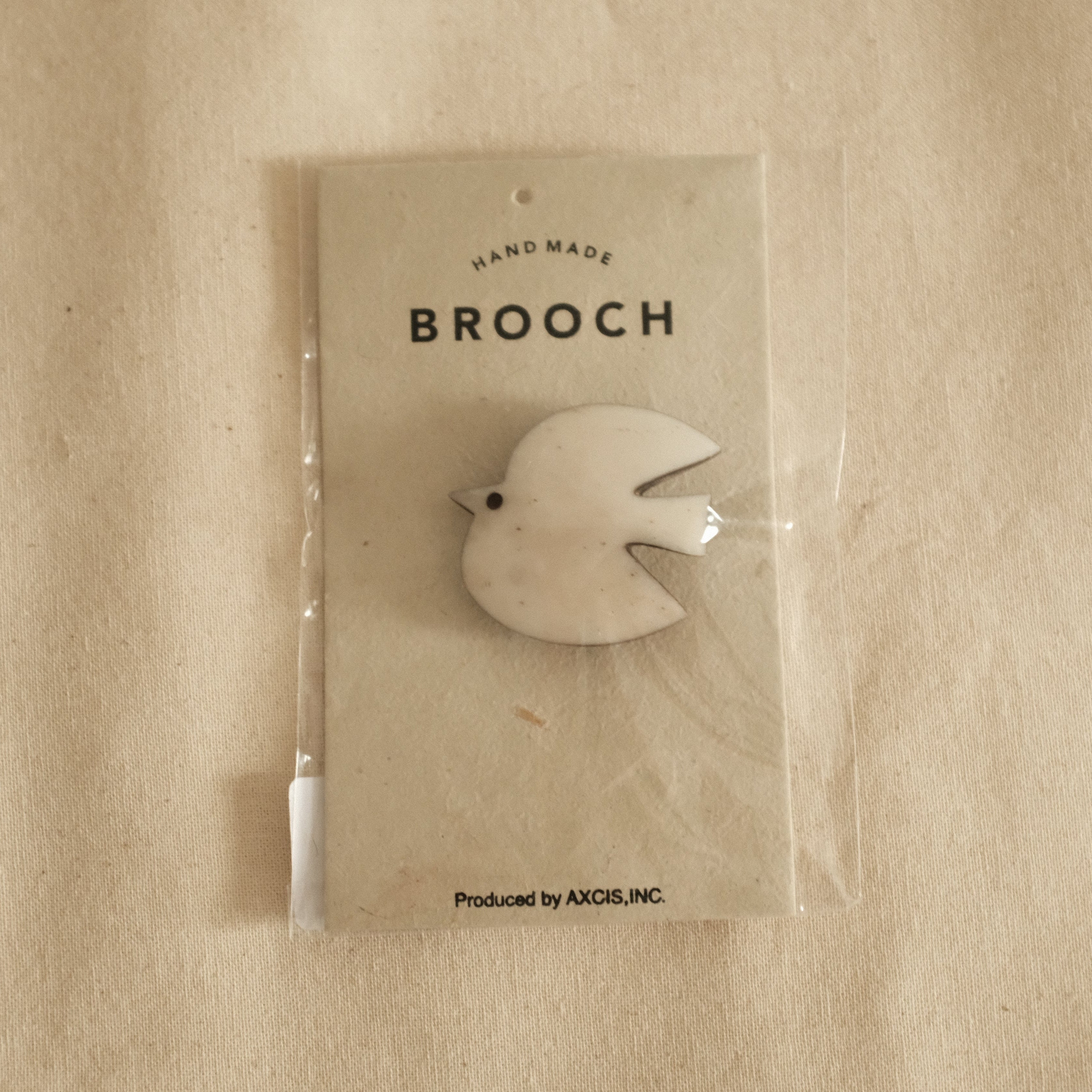 Akorat Japan Bone Brooch Bird