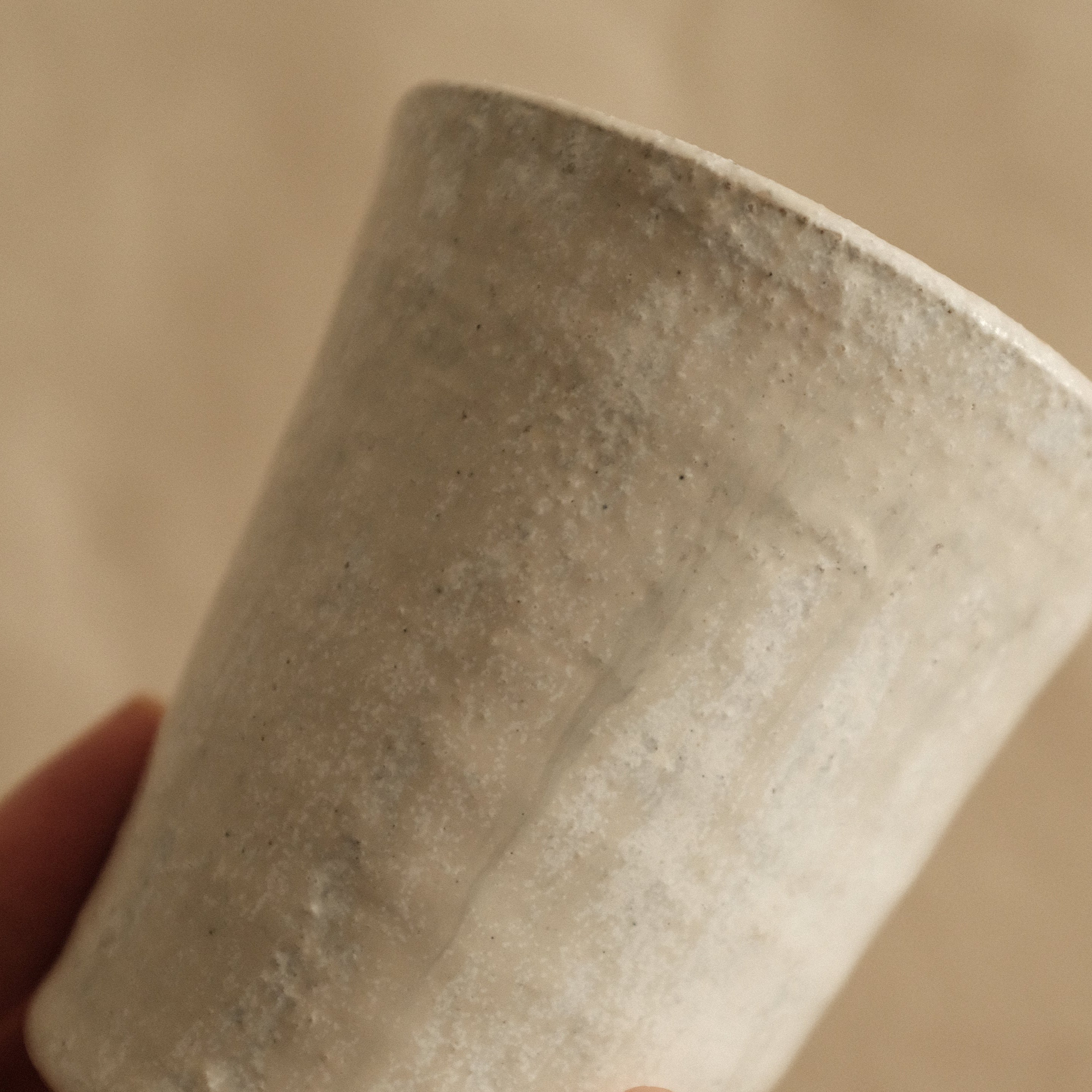 Kyuuko Mashiko Konayuki Powder Snow Glaze Tall Mug