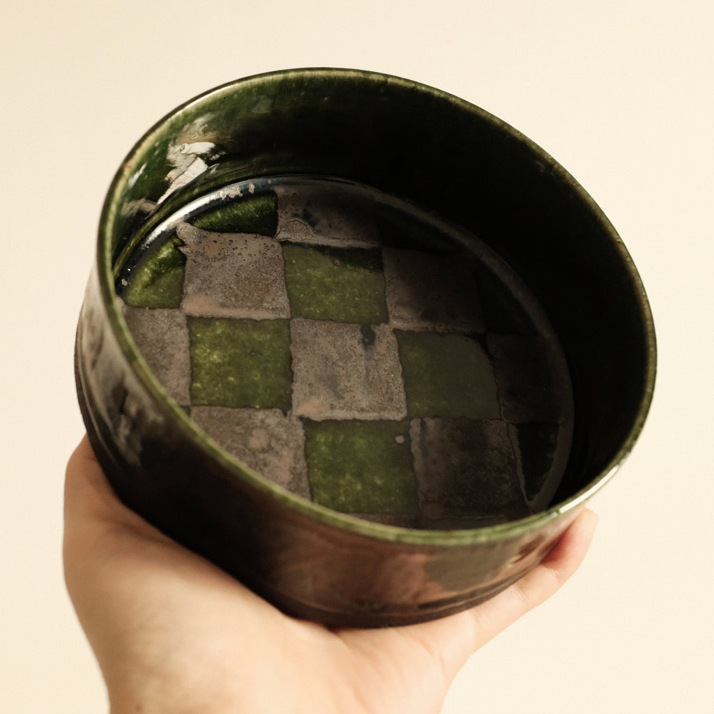 Kuroki Taira Oribe Green Glaze Checkered Dish Bowl