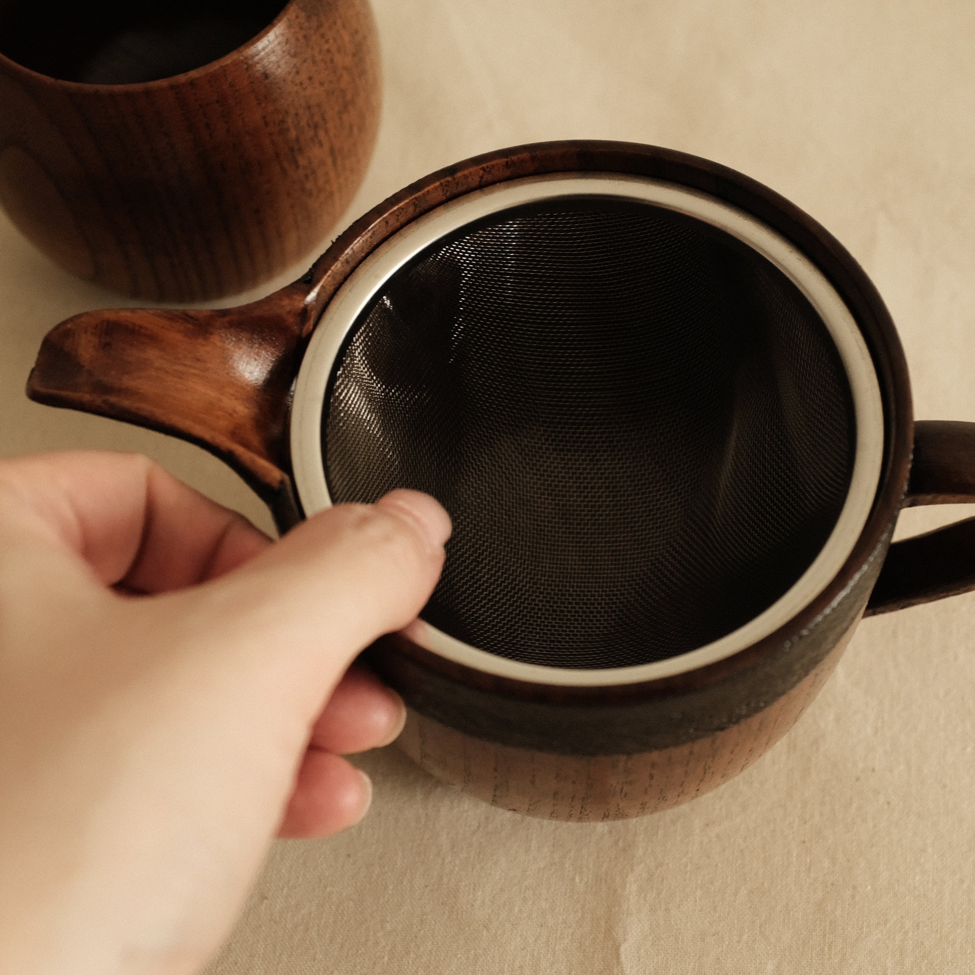 Asanuno Hemp Fabric Covered Wooden Teapot with Egg Shape Wooden Cup Norawan Set