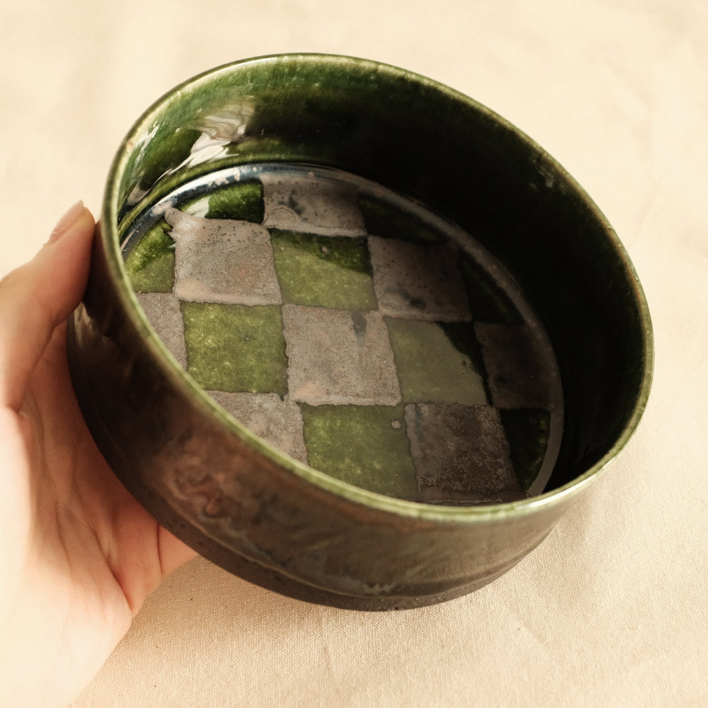 Kuroki Taira Oribe Green Glaze Checkered Dish Bowl