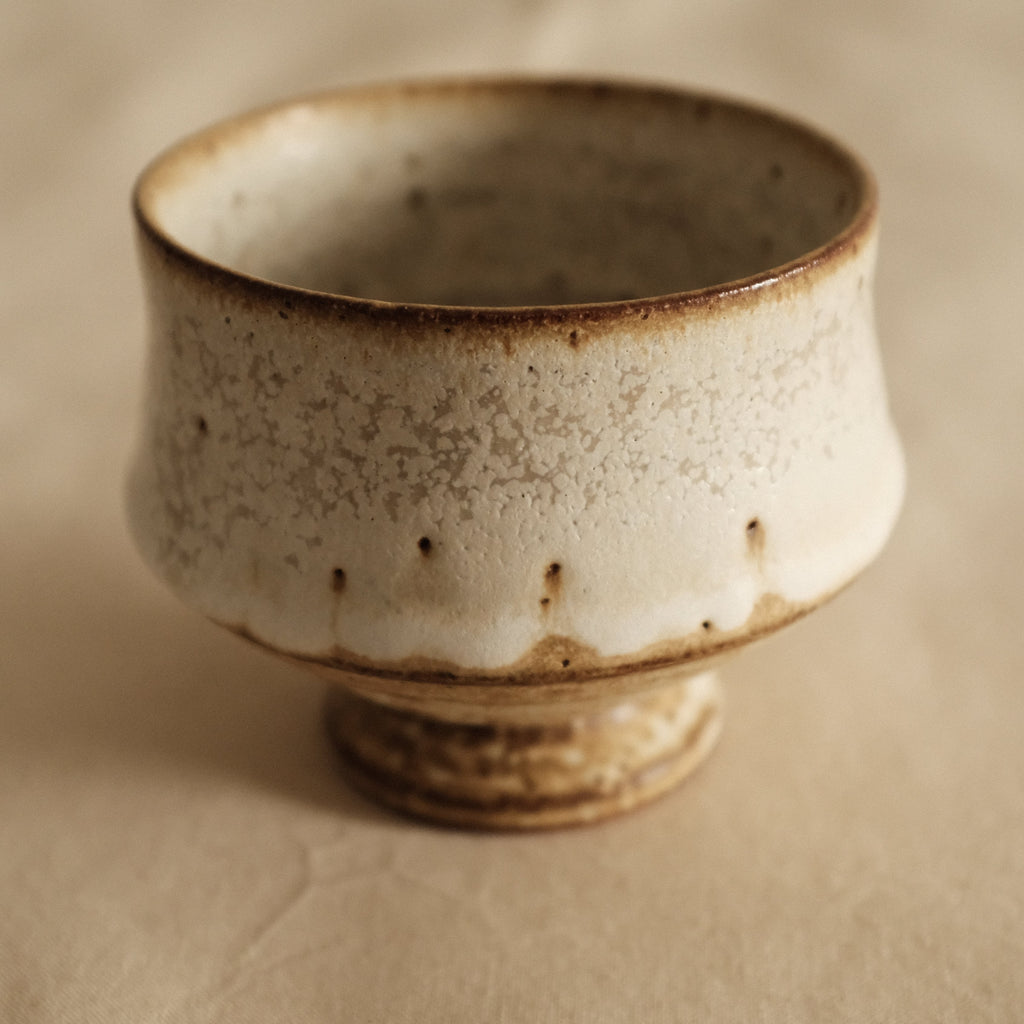 Kazuhito Yamamoto White Milky Glaze Antique Goblet Mug