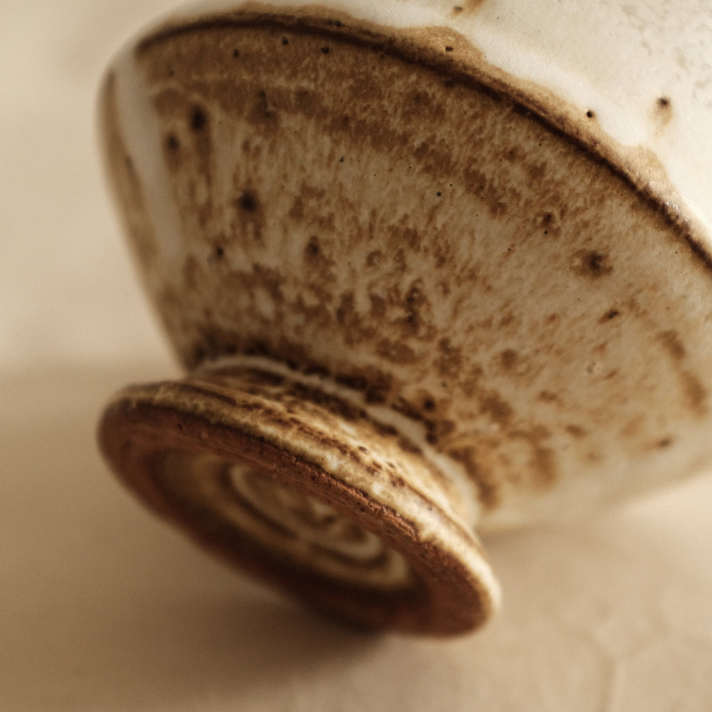 Kazuhito Yamamoto White Milky Glaze Antique Goblet Mug