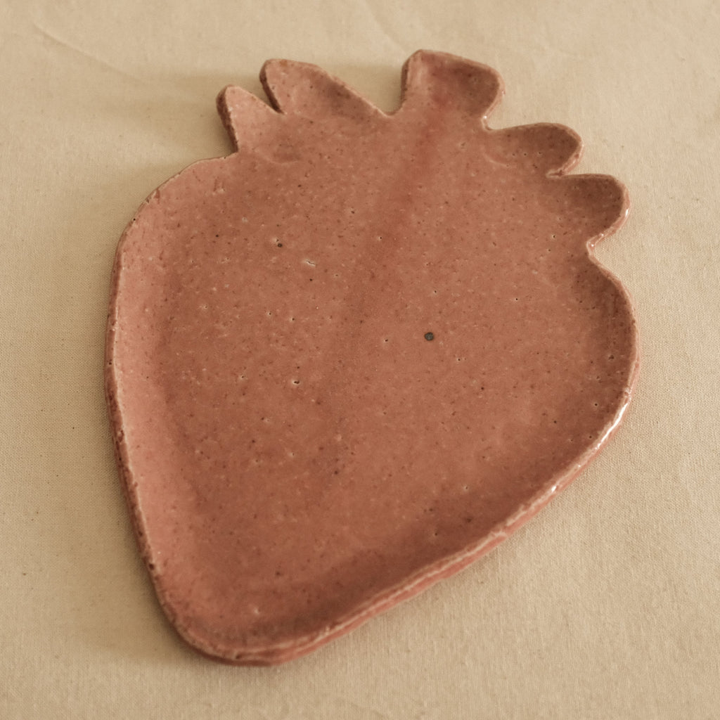 Momoiro Soft Pink Ichigo Strawberry Flat Plate