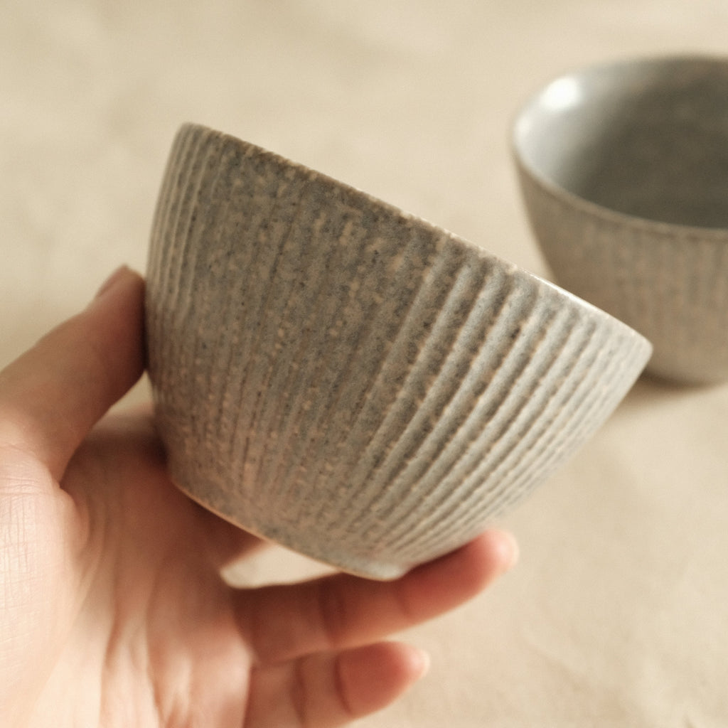 East Table Cotogo Kiln Change Blue Matte Small Bowl