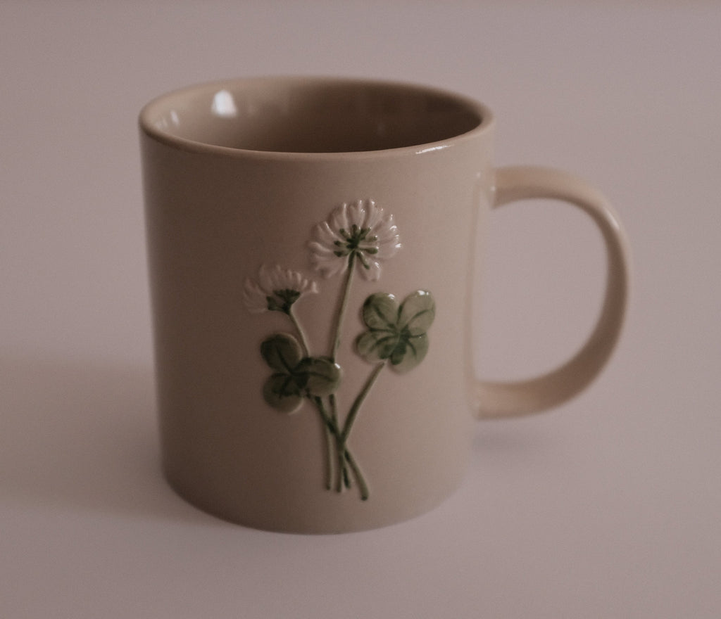 SUMMERIE Rustic Charm Whimsical Floral Chrysanthemum Relief Ceramic Mug