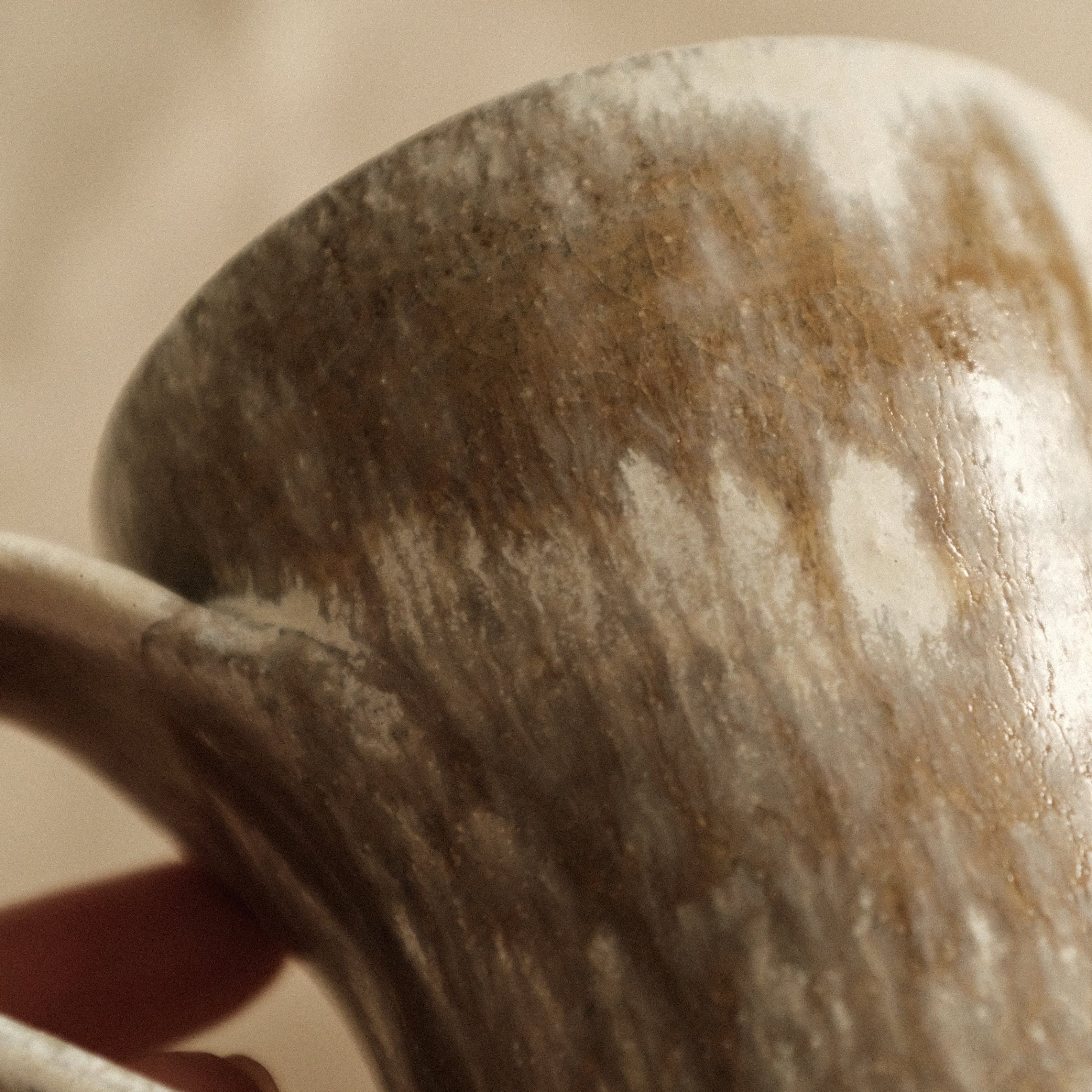 Kyuuko Mashiko Konayuki Powder Snow Glaze Mug with Handle