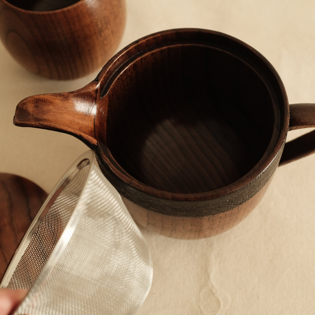 Asanuno Hemp Fabric Covered Wooden Teapot with Egg Shape Wooden Cup Norawan Set