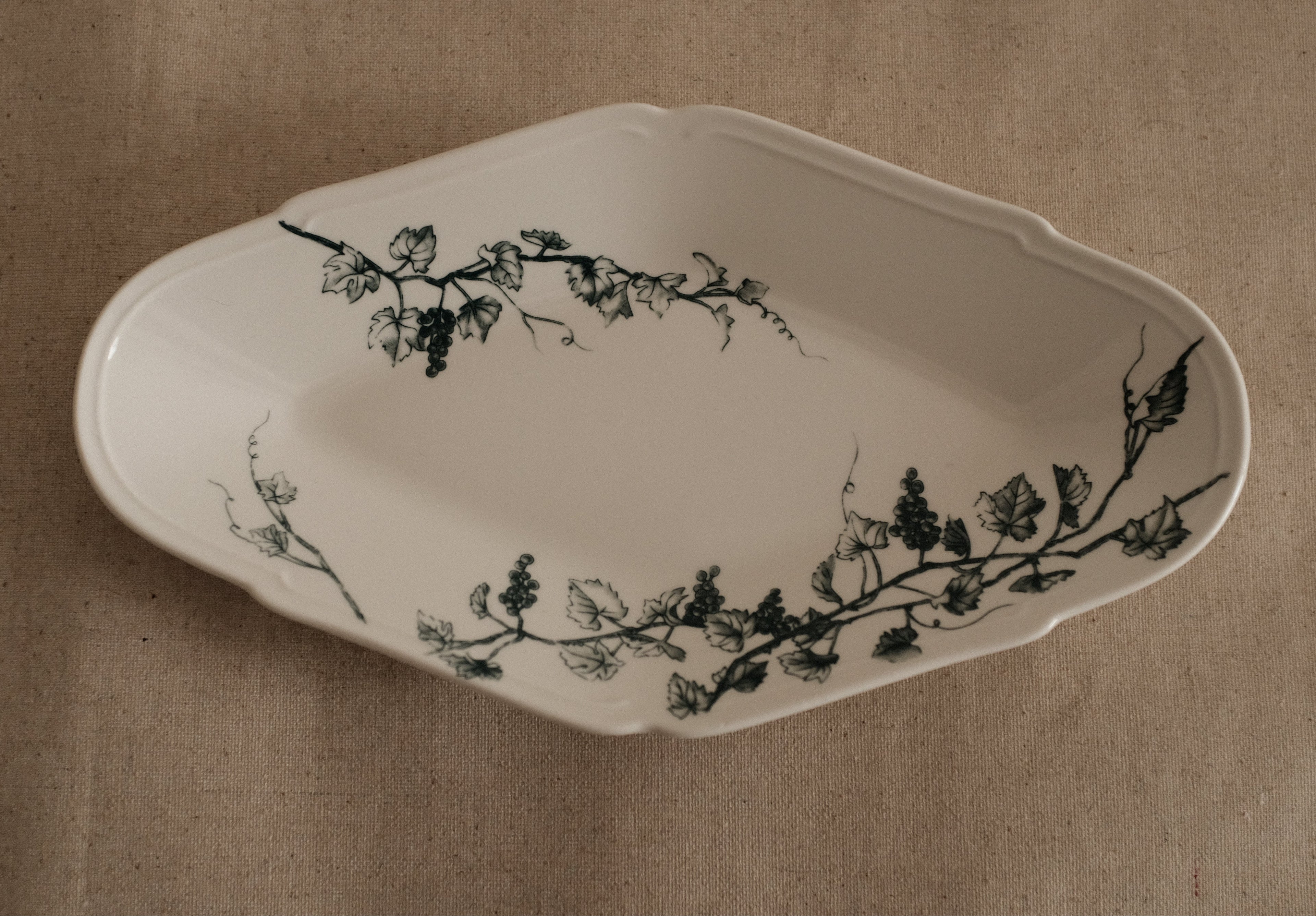 Studio M' Japan Vigne Plate Blue