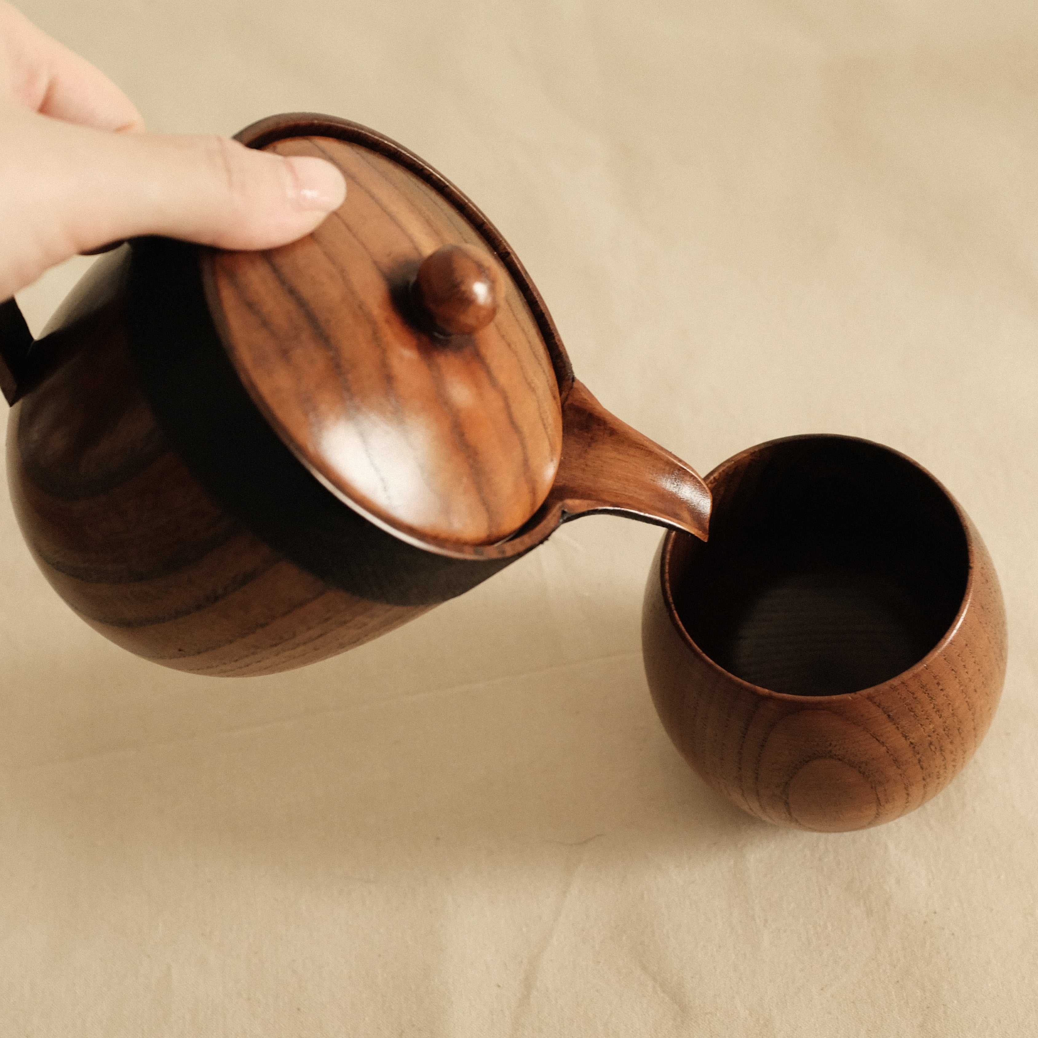 Asanuno Hemp Fabric Covered Wooden Teapot with Egg Shape Wooden Cup Norawan Set