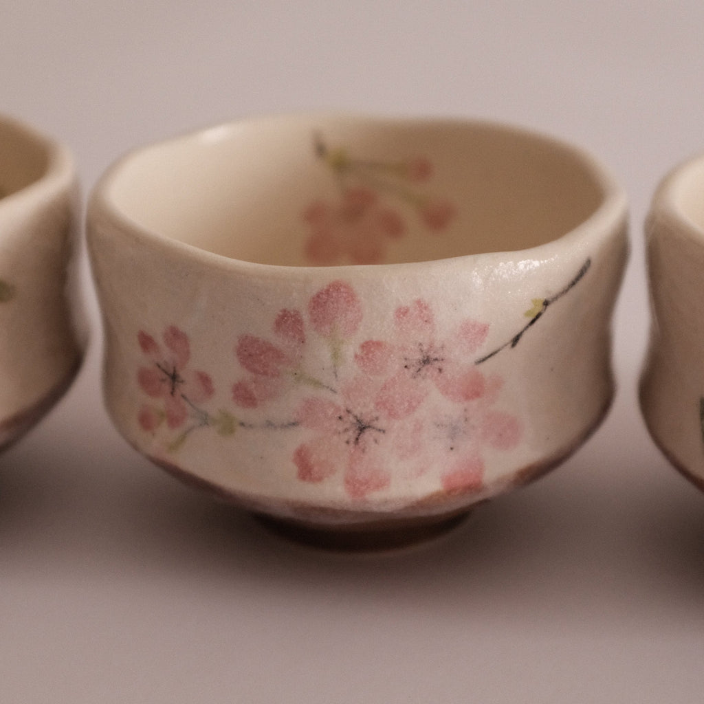 Hatsuichi Japan Pink Cherry Blossom Mini Chawan Matcha Bowl Tea Bowl Minoware
