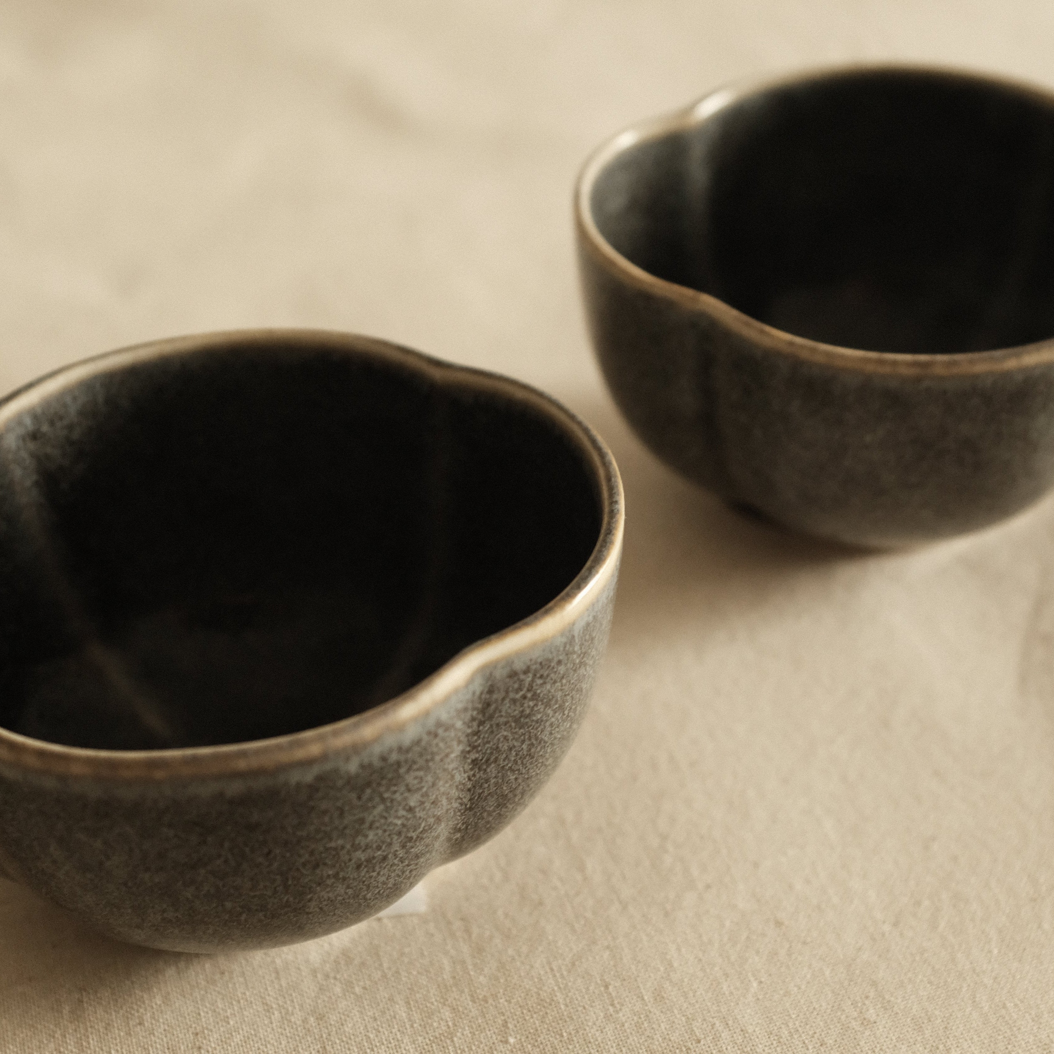 East Table Dolce Kiln Change Glaze Mokko Papaya Shape Goma Sesame Small Bowl