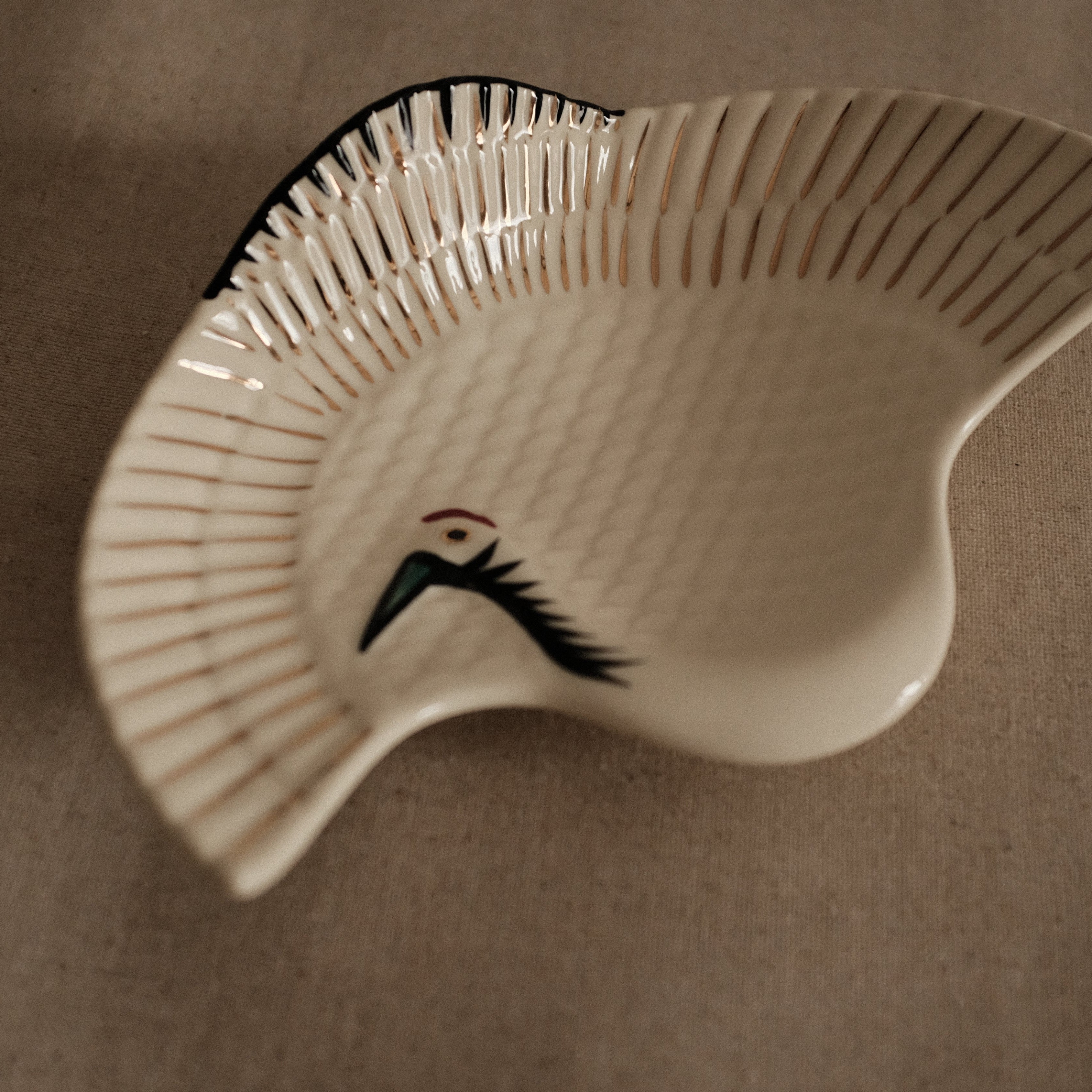 Tsuru White Crane Underglazed Cream Ceramic Dish Plate