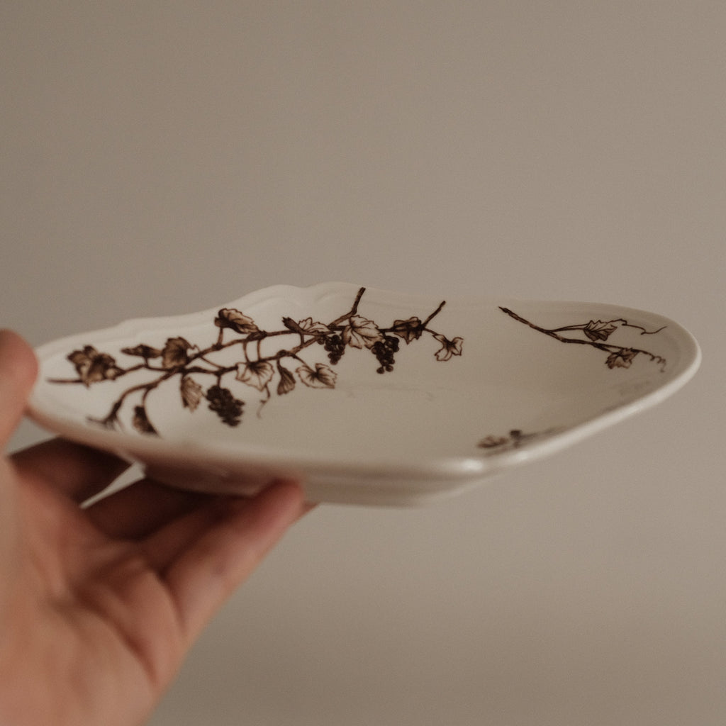 Studio M' Japan Vigne Plate Brown