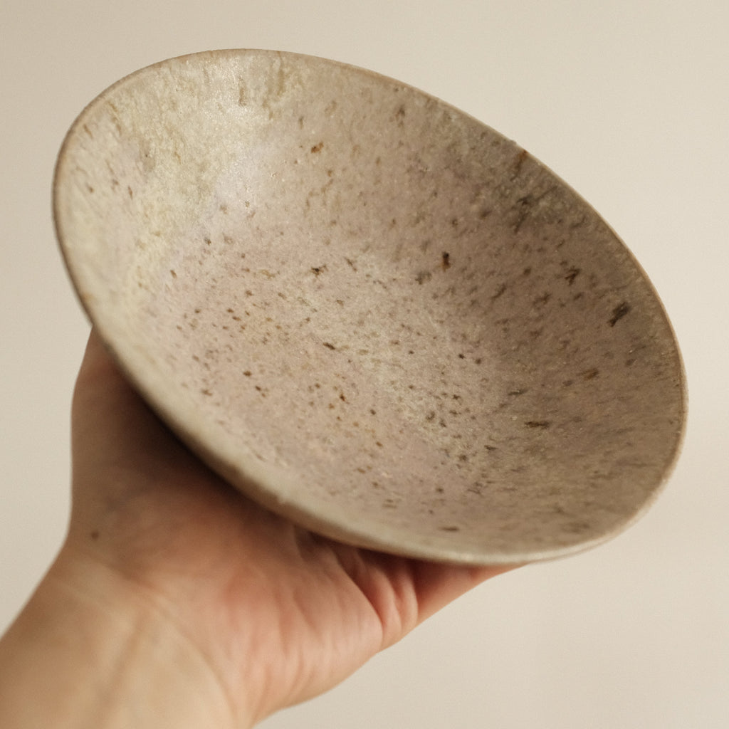 Suzuki Mikumo Spring Soft Pink Green Ceramic Deep Plate