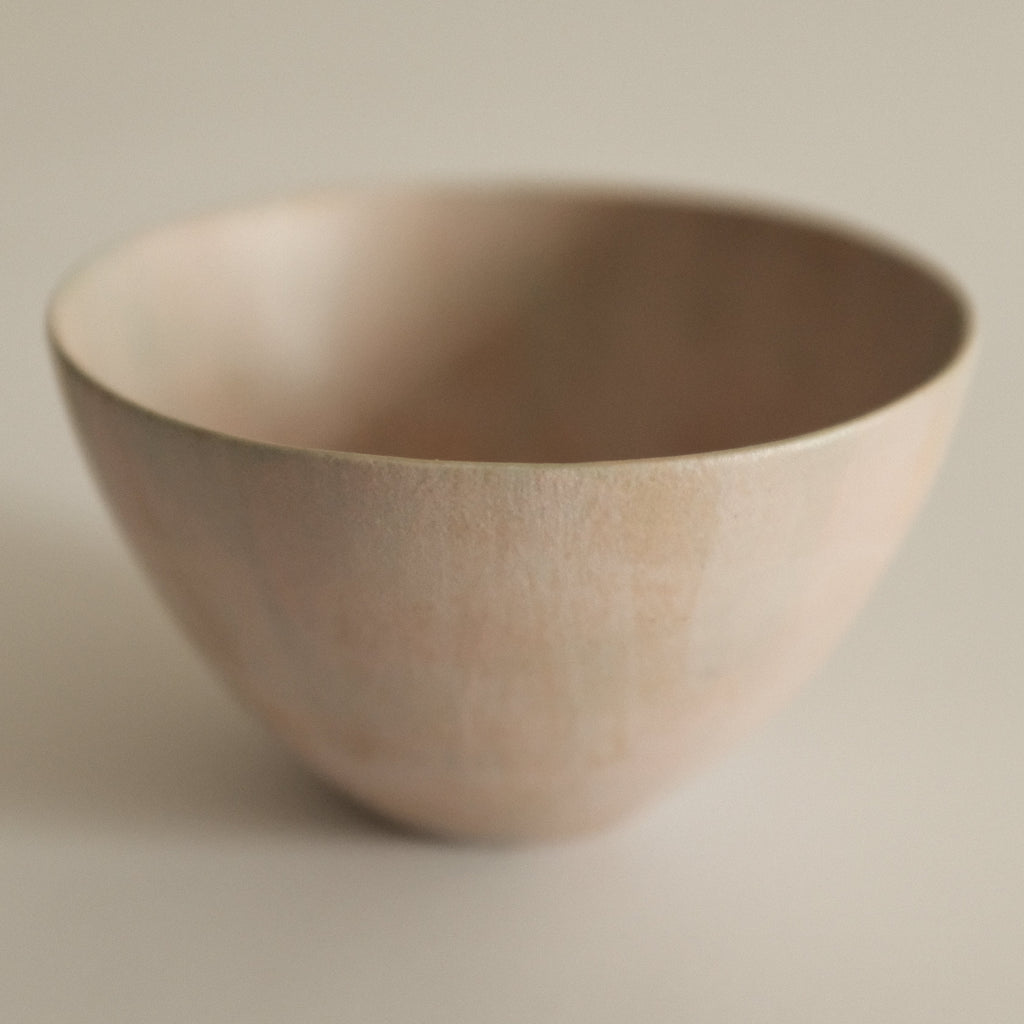 Makoto Saito Palette Pink Blue Round Cup